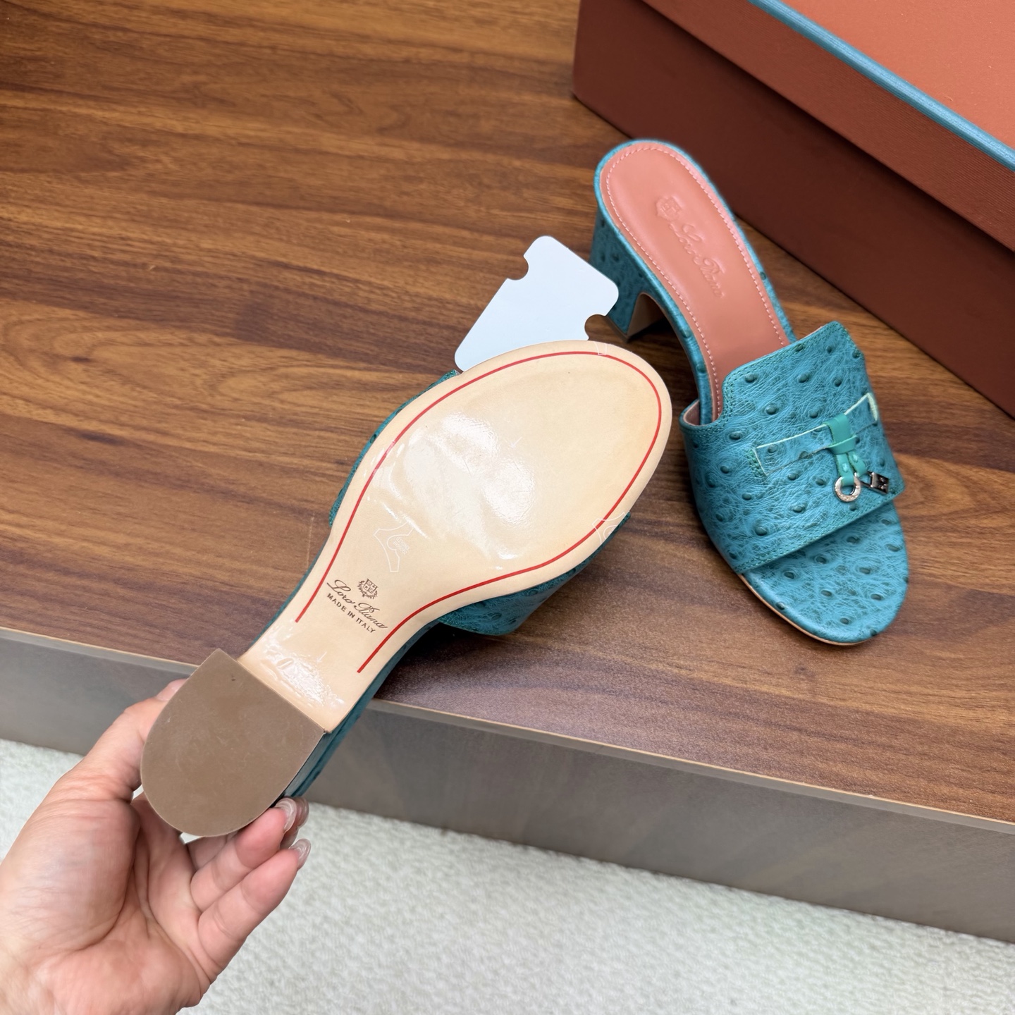 Loro Piana Slides