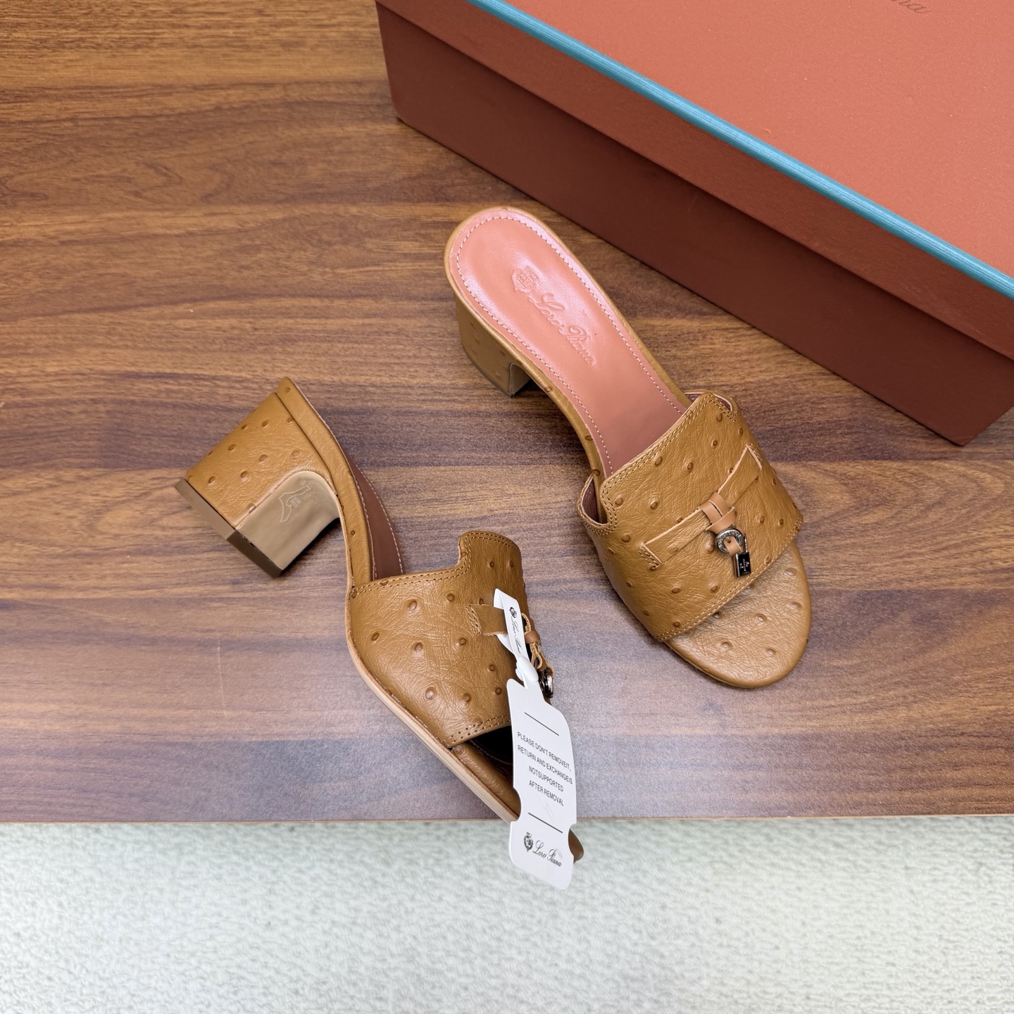 Loro Piana Slides