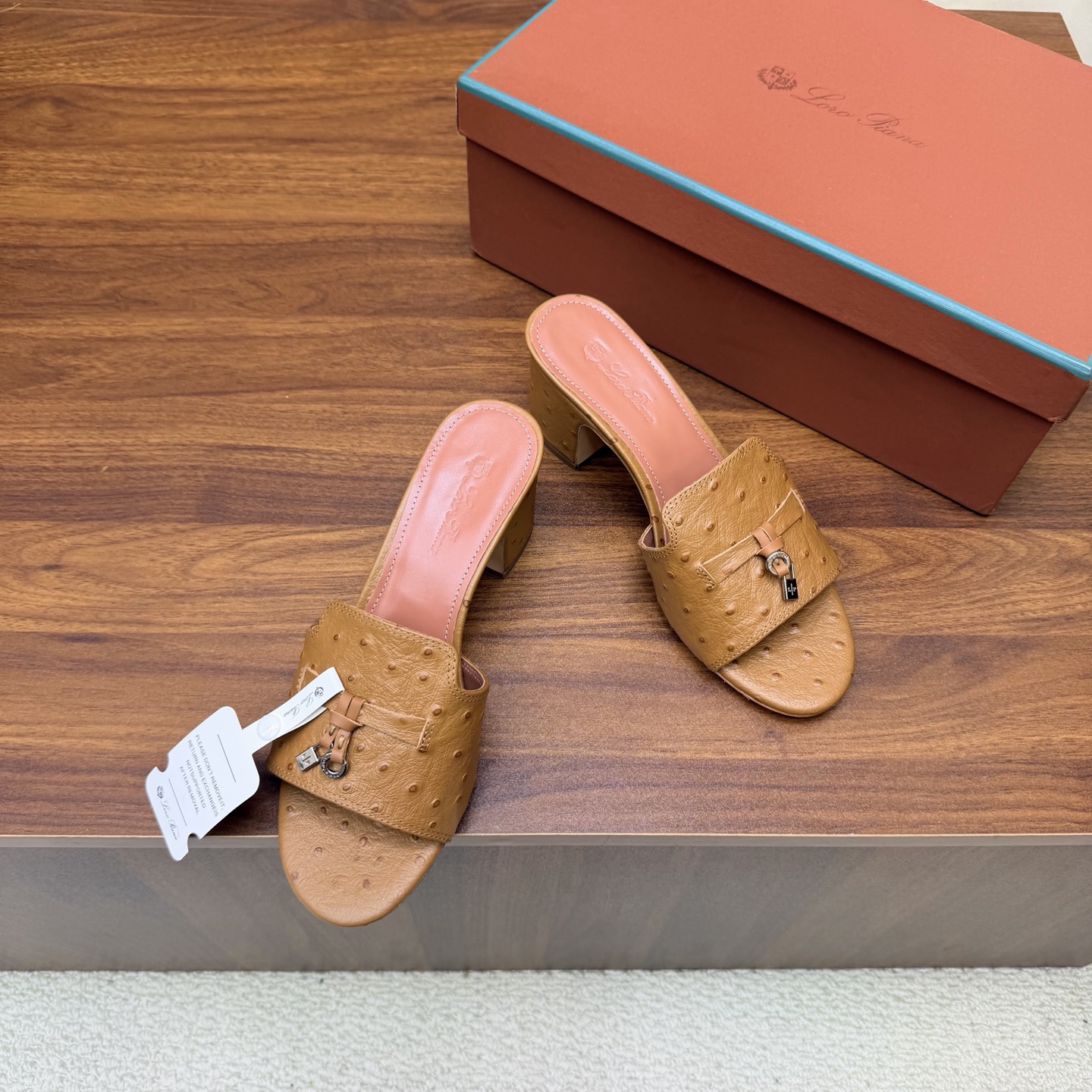 Loro Piana Slides
