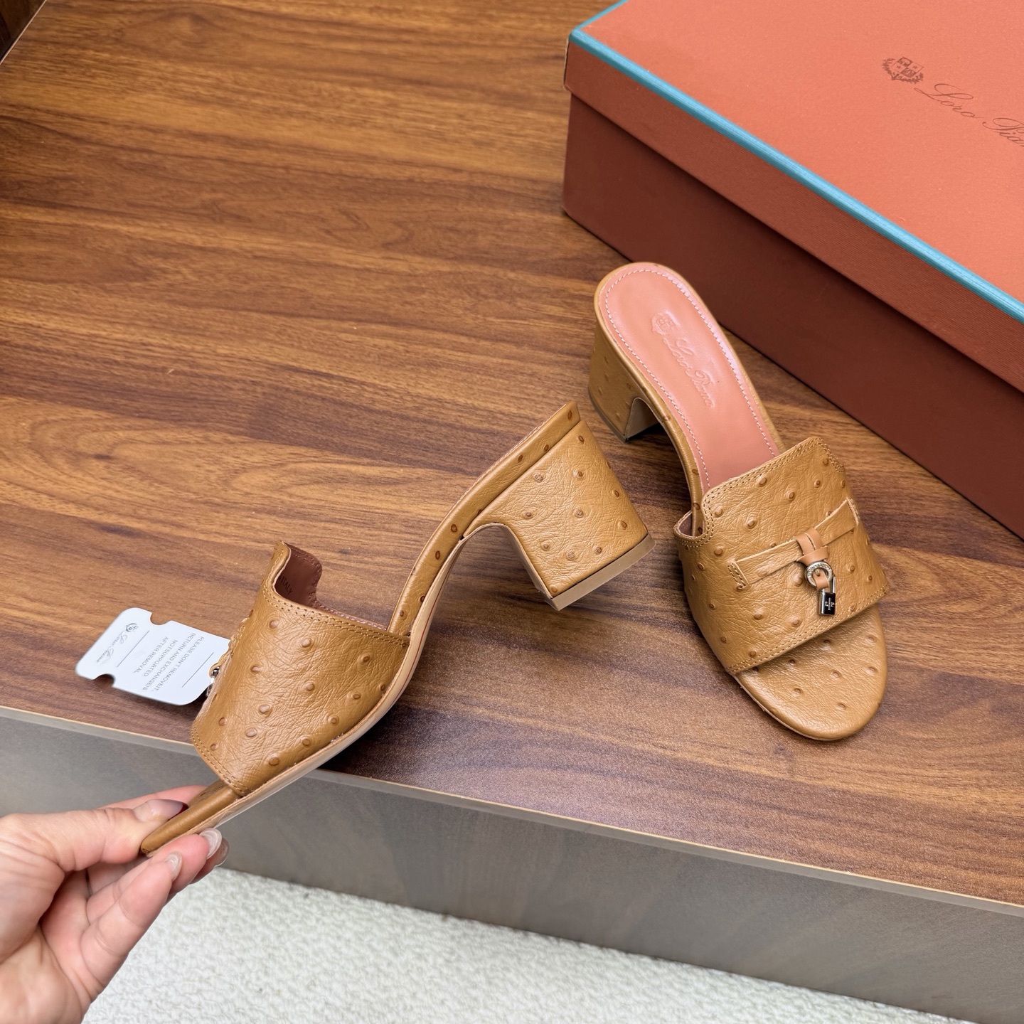 Loro Piana Slides