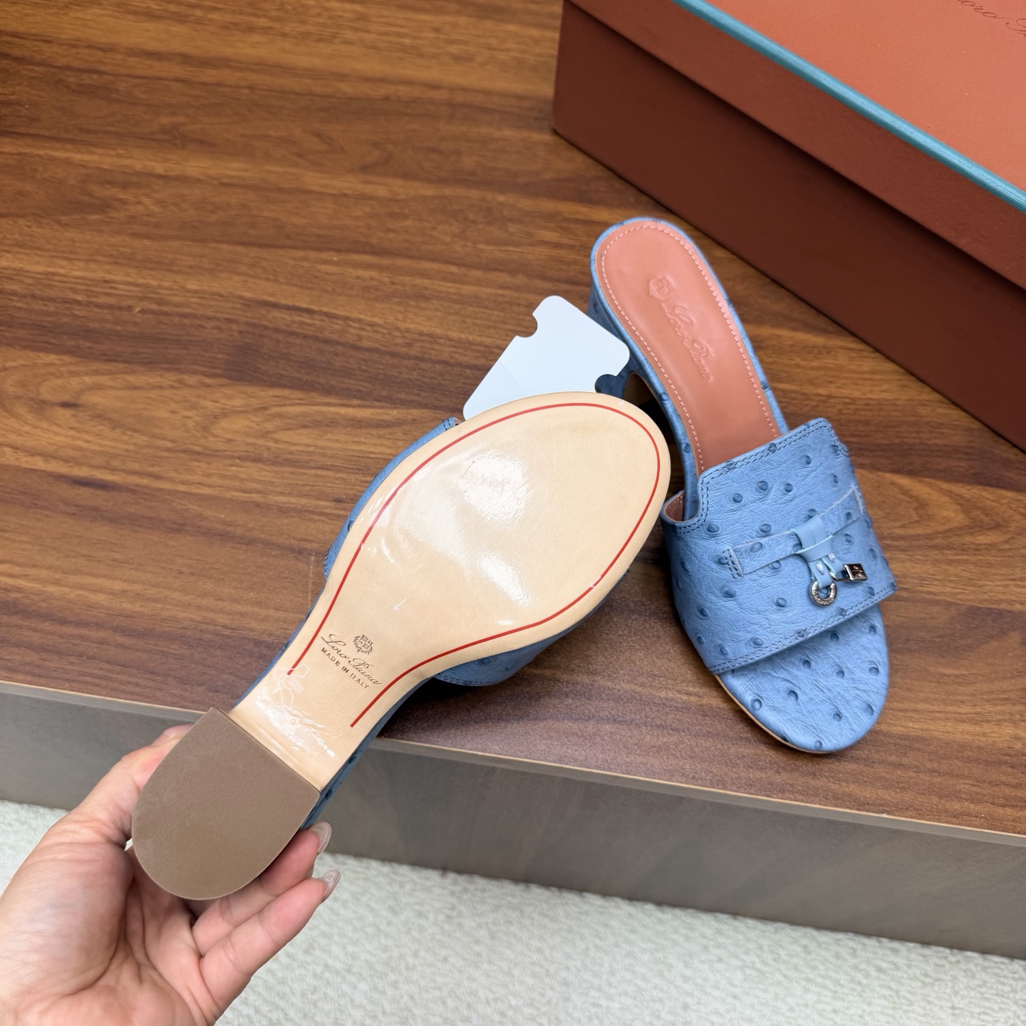 Loro Piana Slides