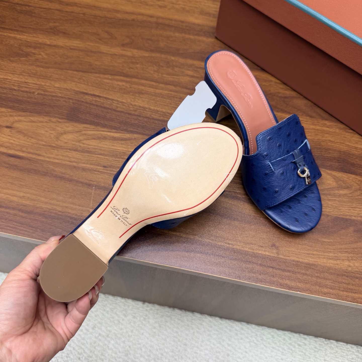 Loro Piana Slides