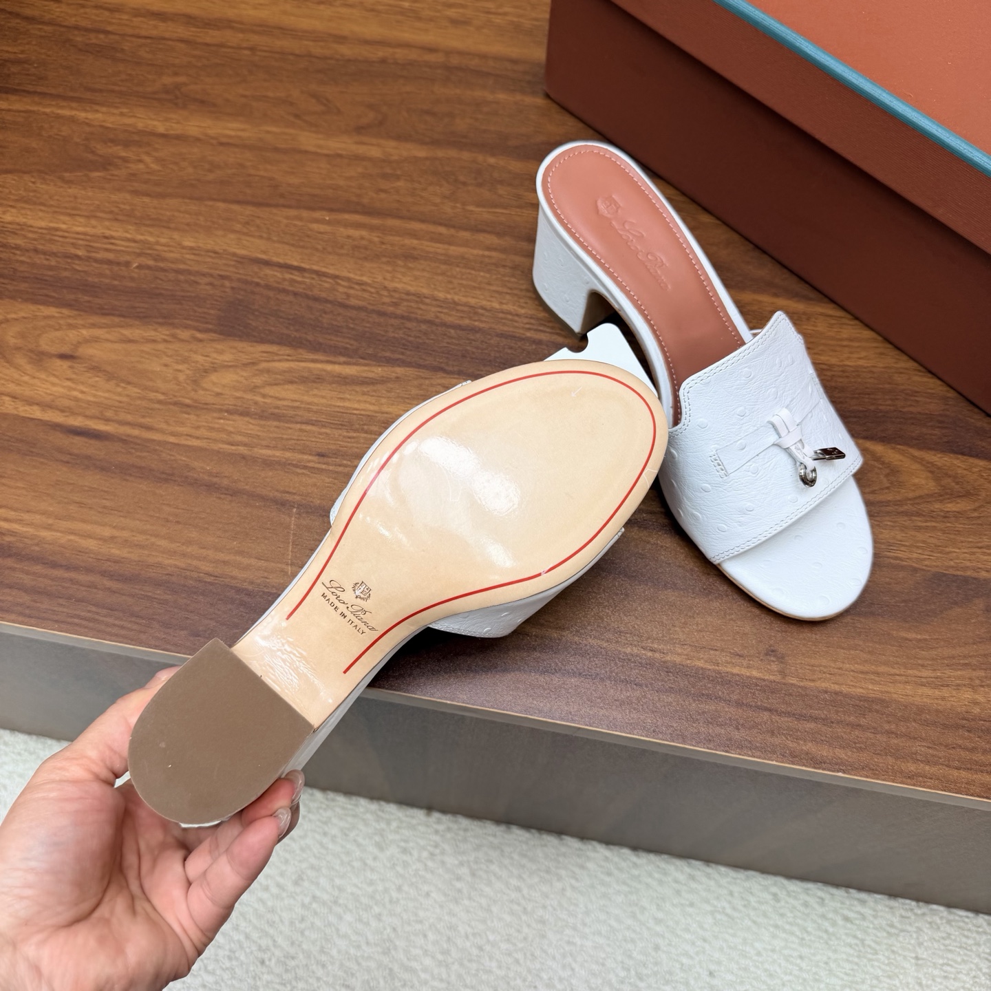 Loro Piana Slides