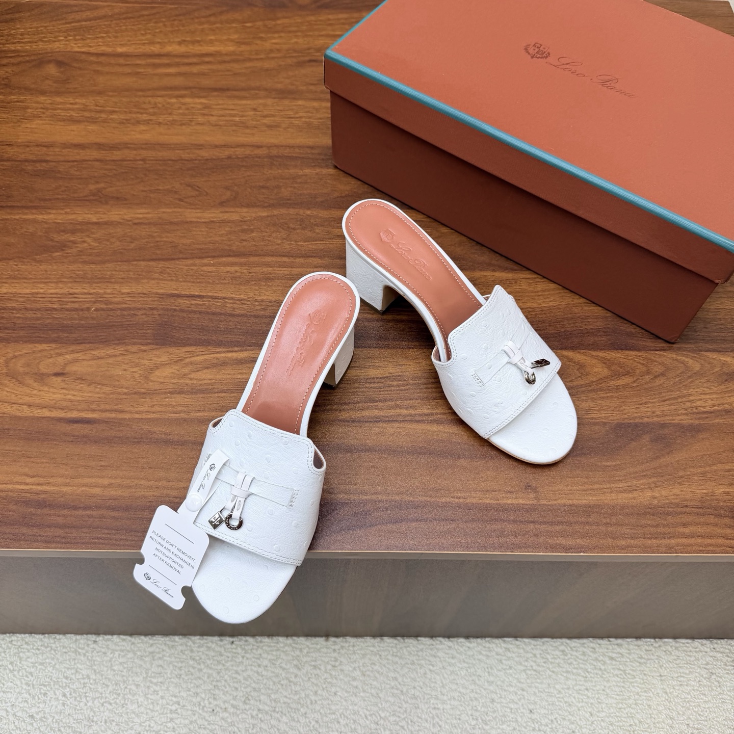Loro Piana Slides
