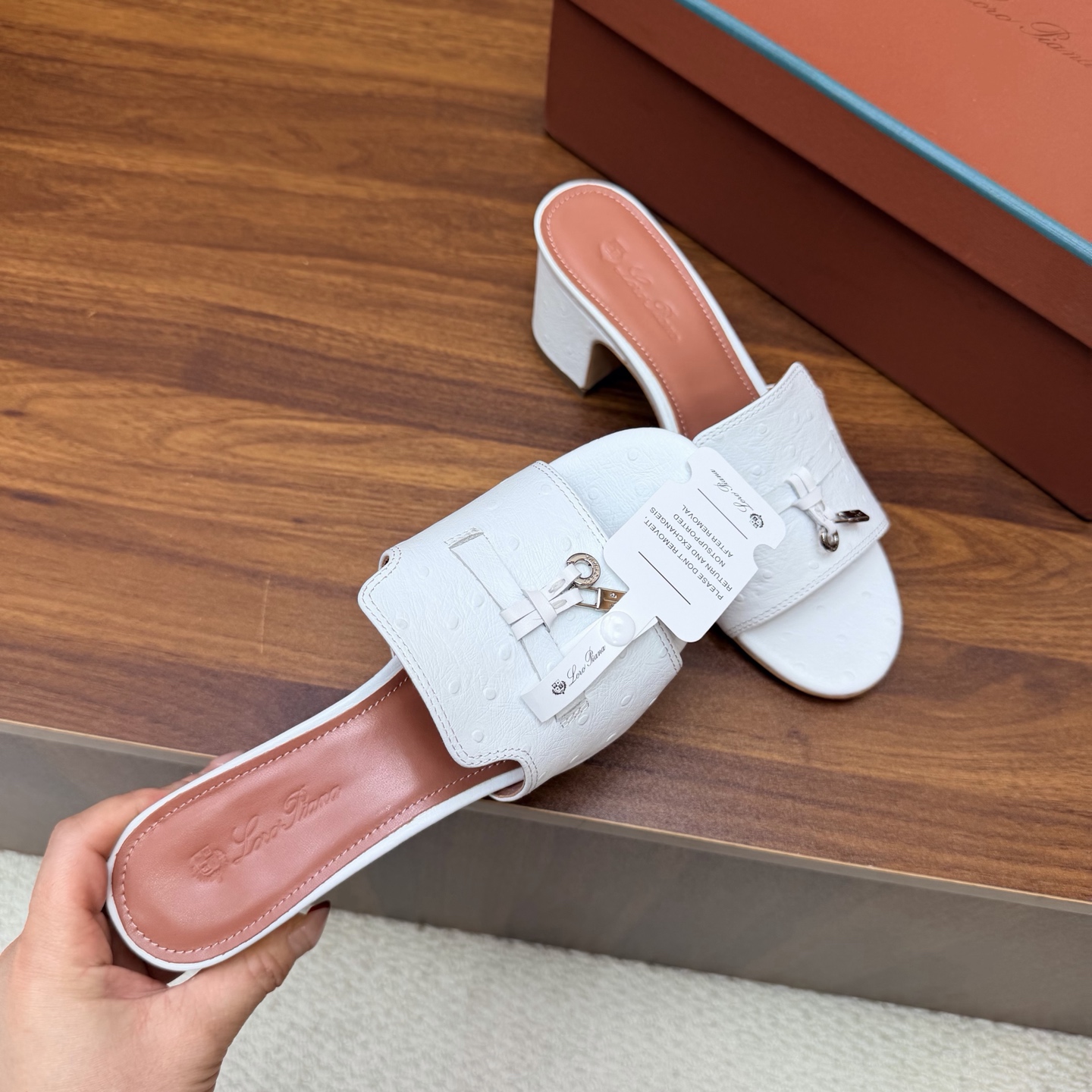Loro Piana Slides