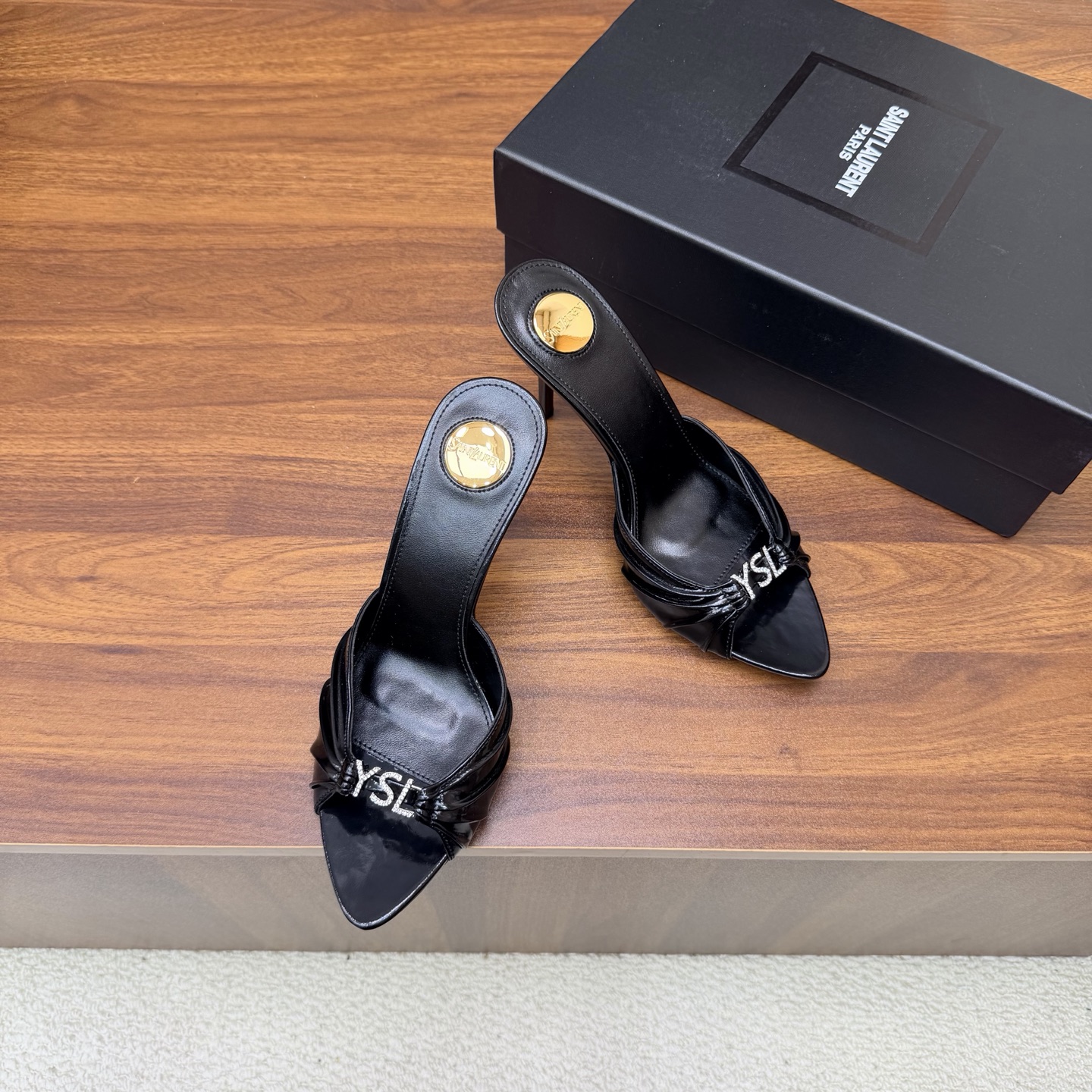 Designer Slides
