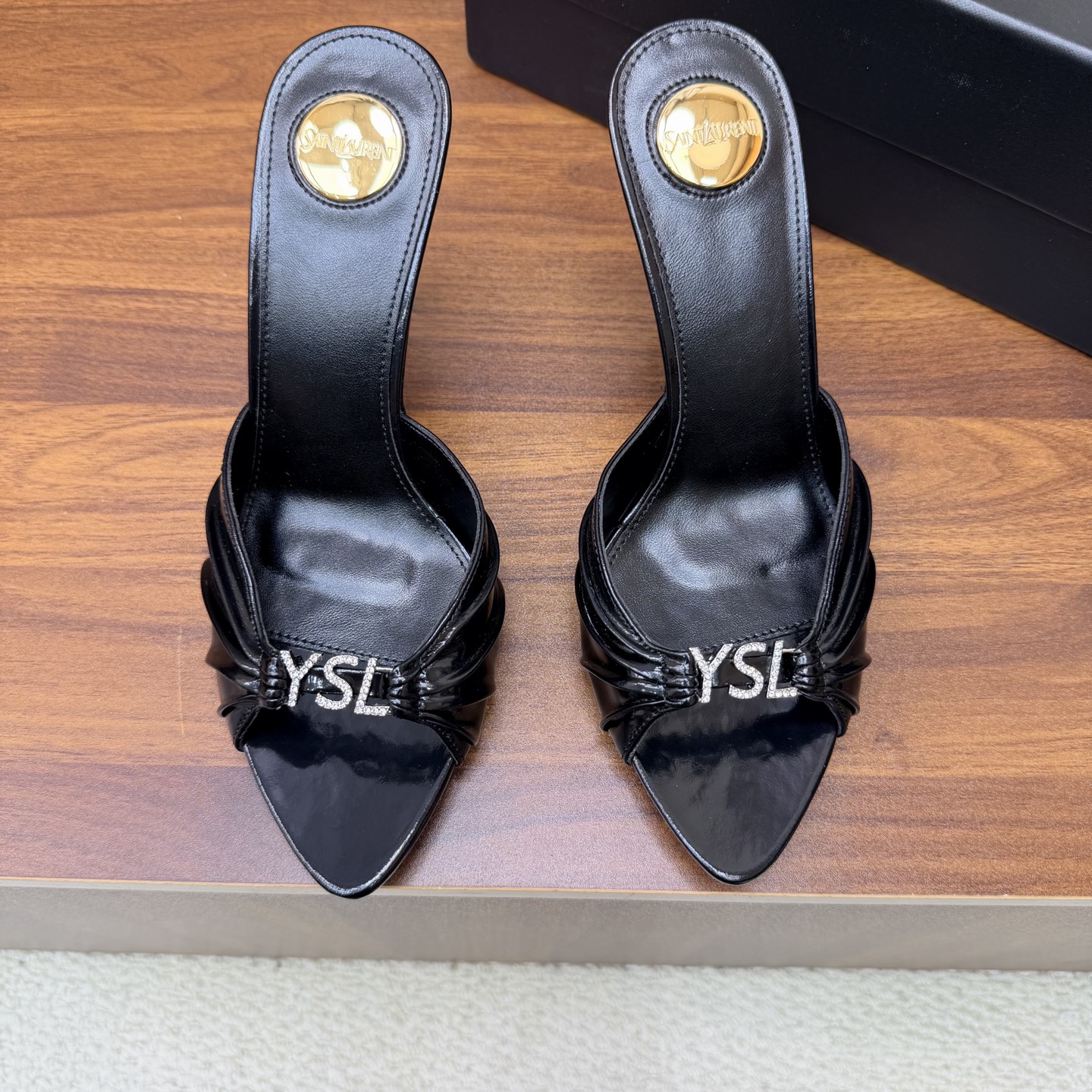 Designer Slides