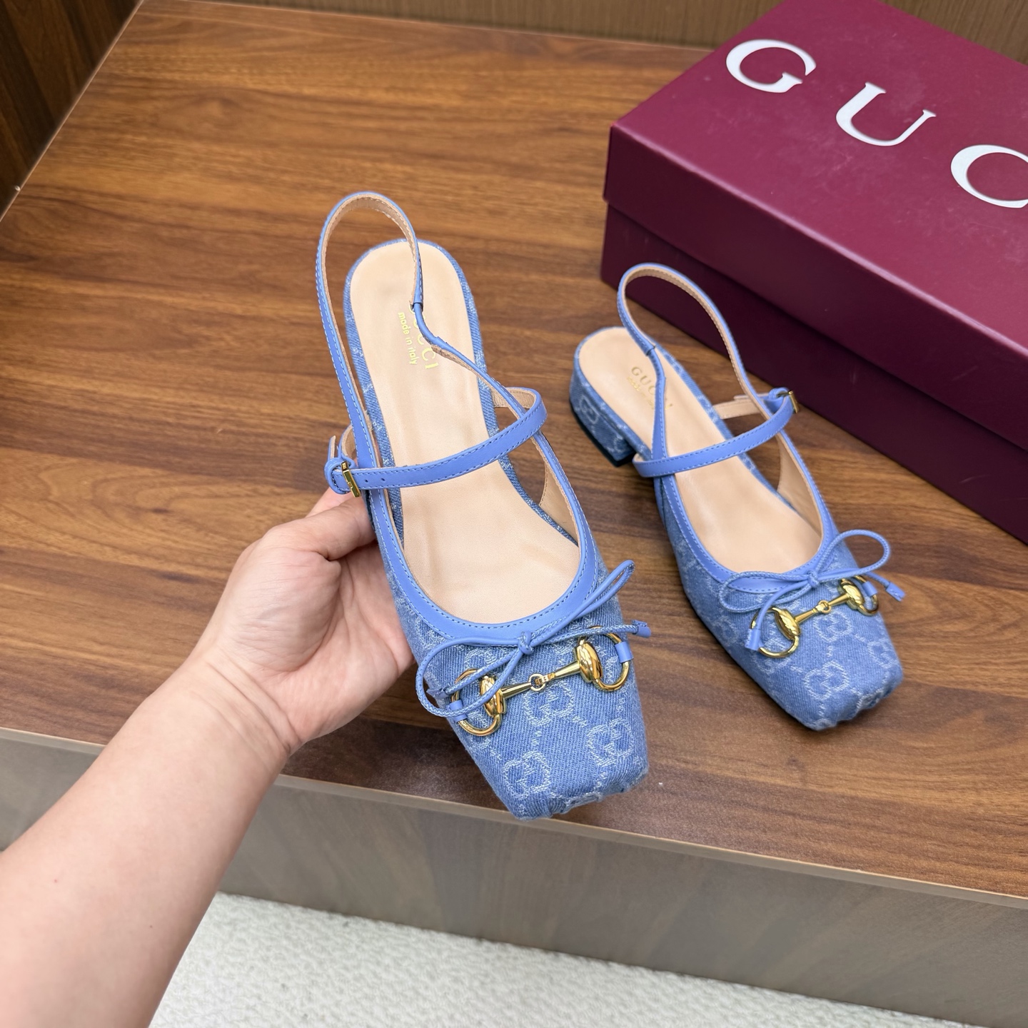 Gucci Women Shoes