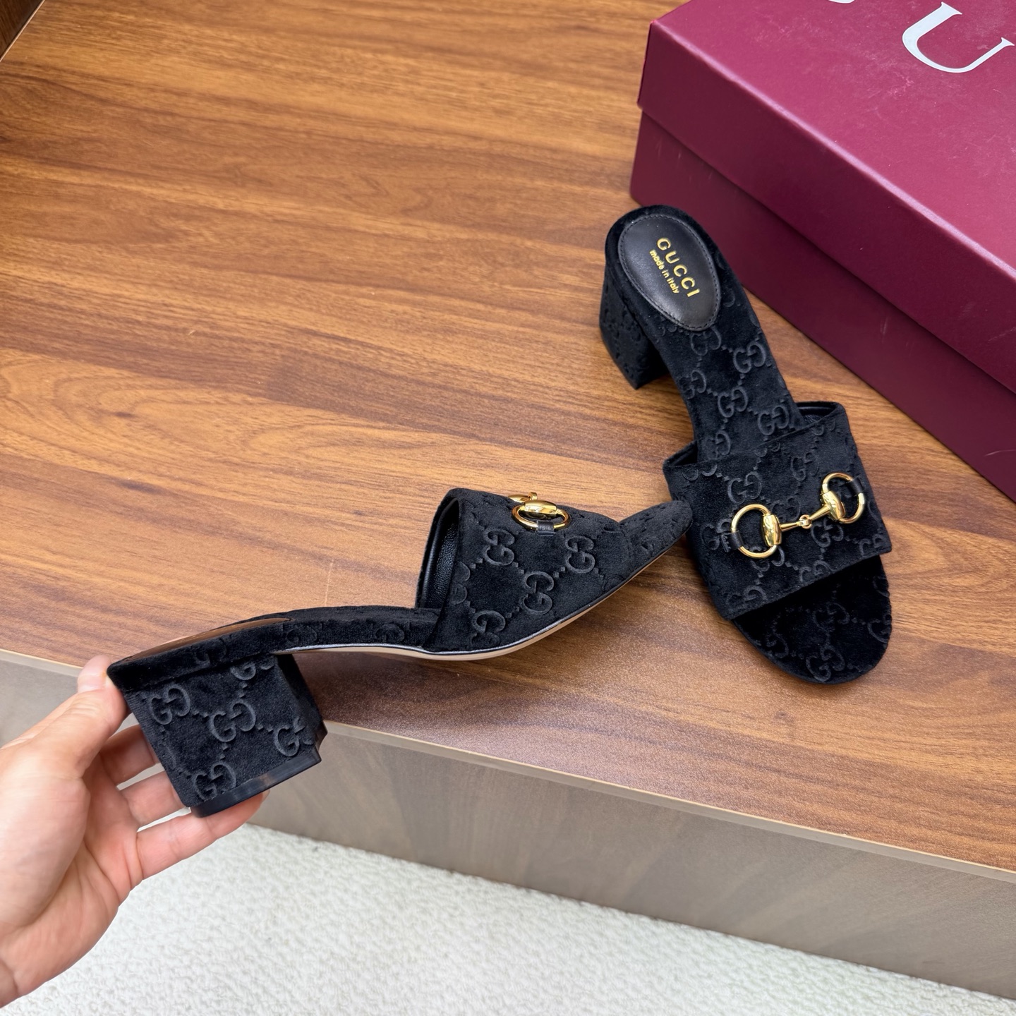 Gucci Slides