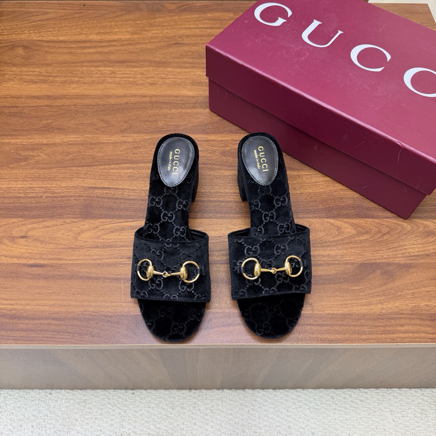 Gucci Slides