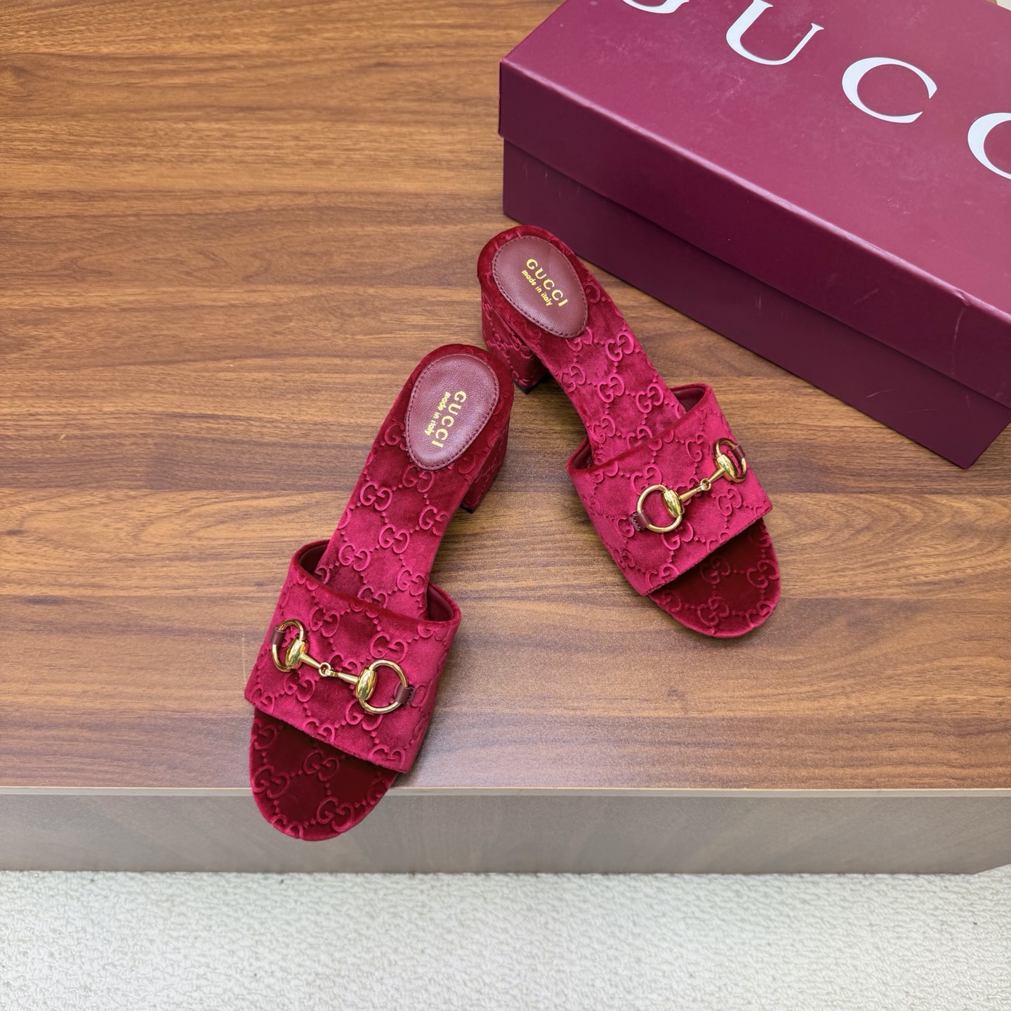 Gucci Slides