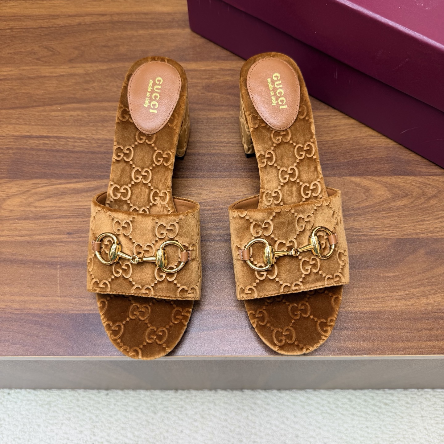 Gucci Slides