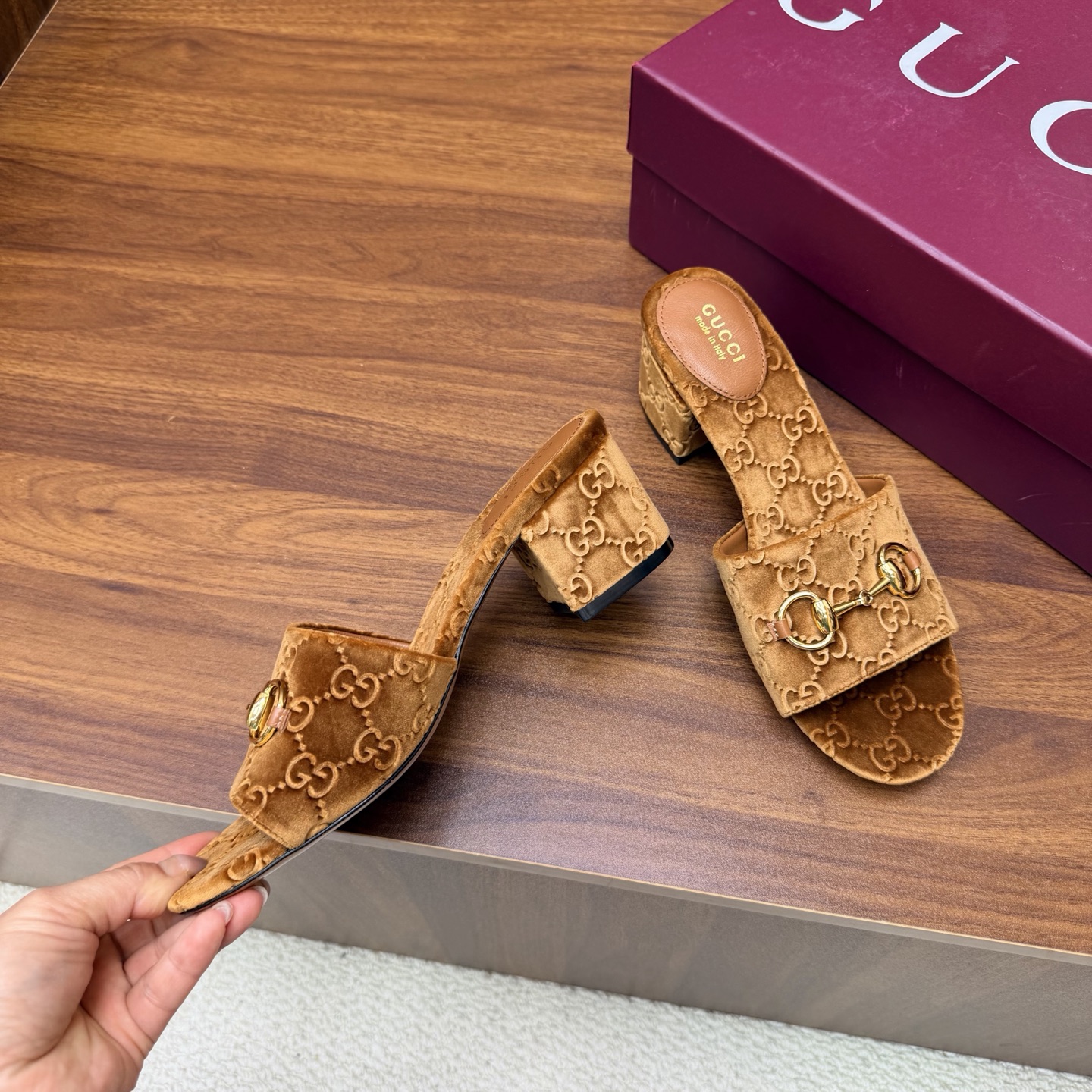 Gucci Slides