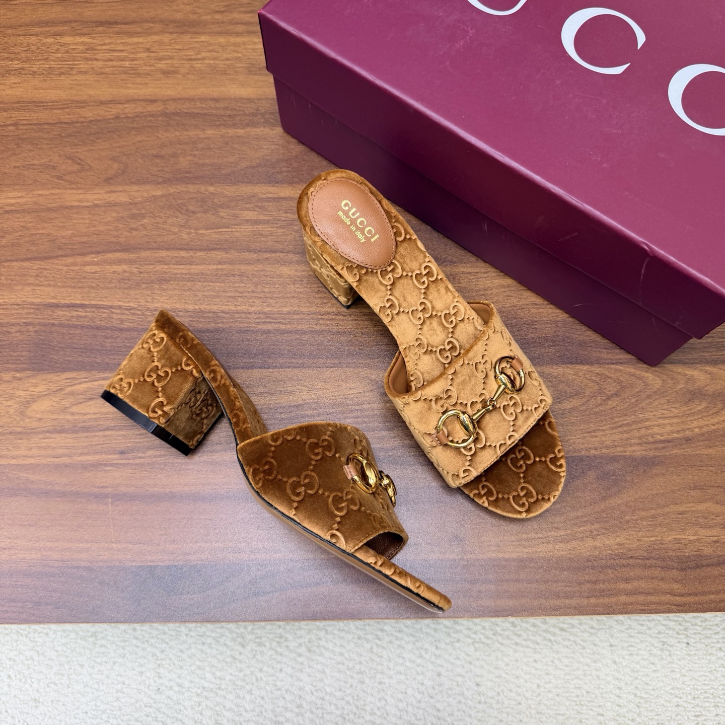 Gucci Slides