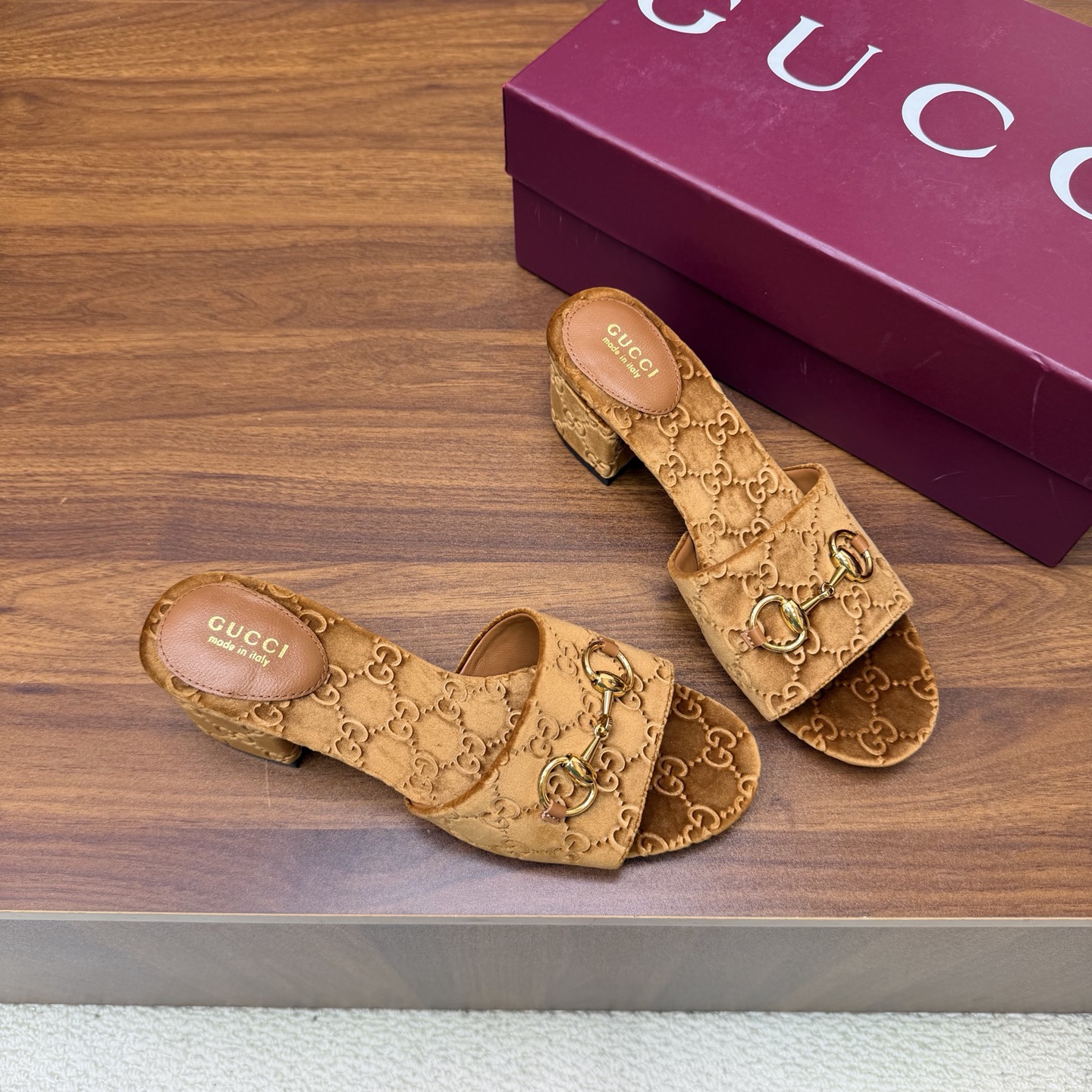 Gucci Slides