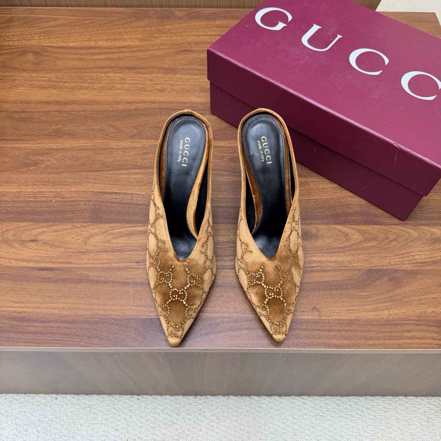 Gucci Mules
