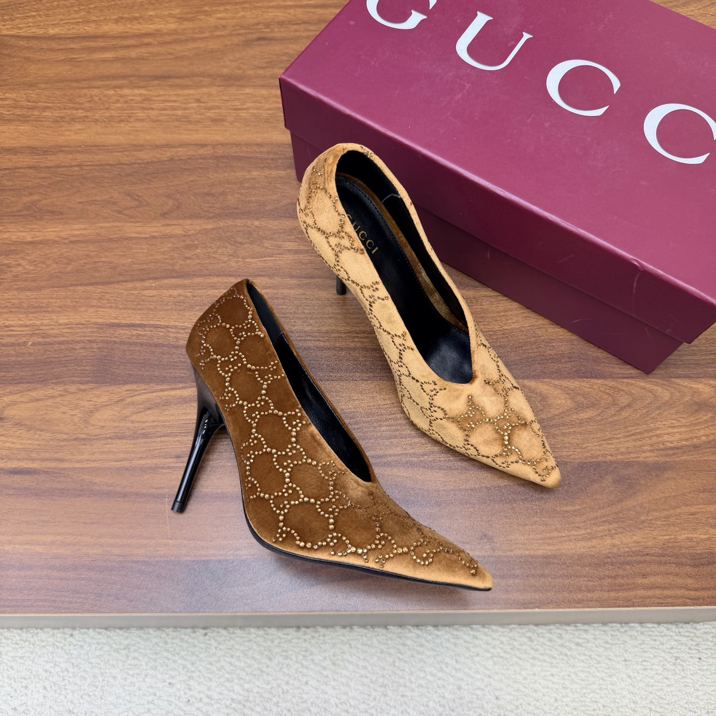 Gucci Mules
