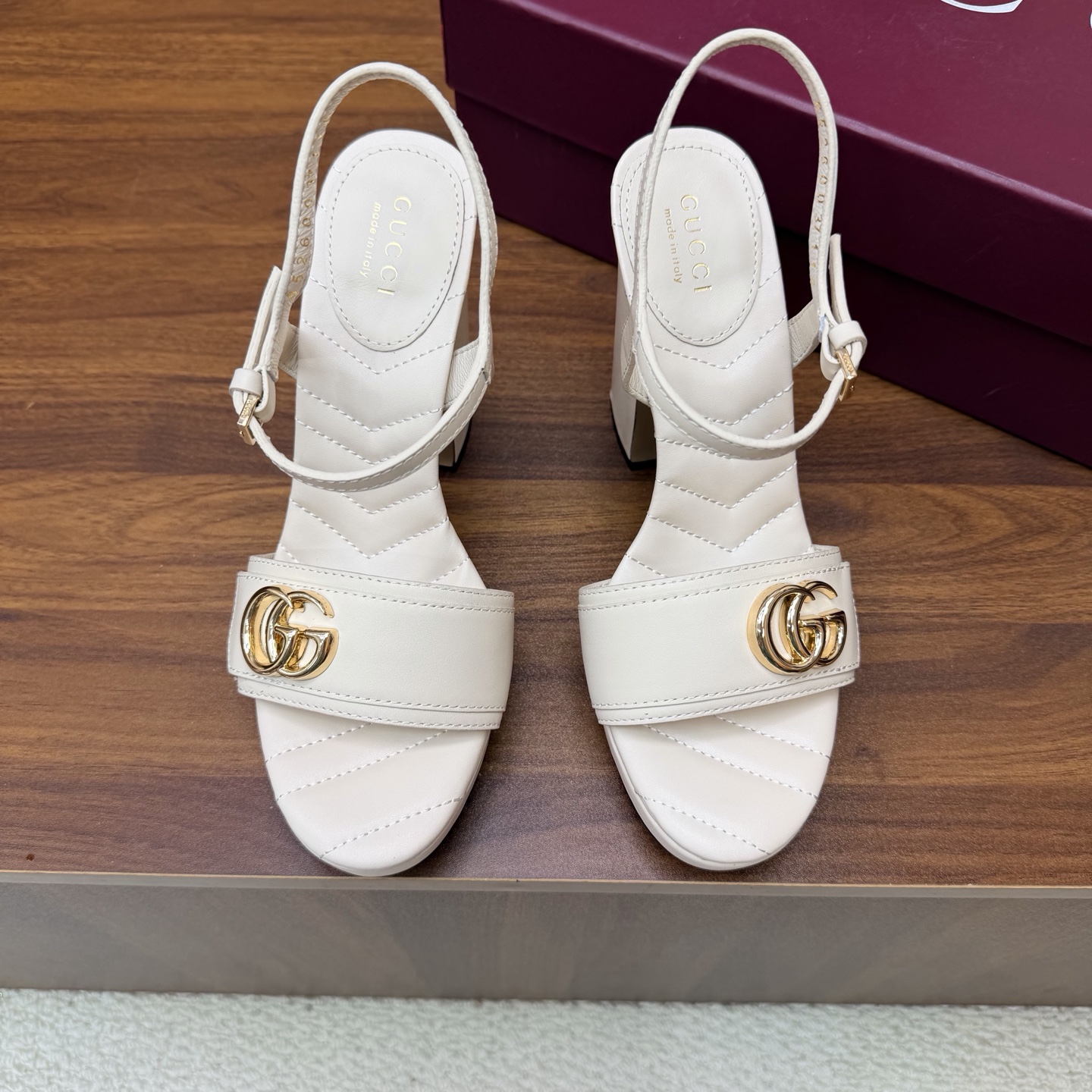 Gucci Sandals
