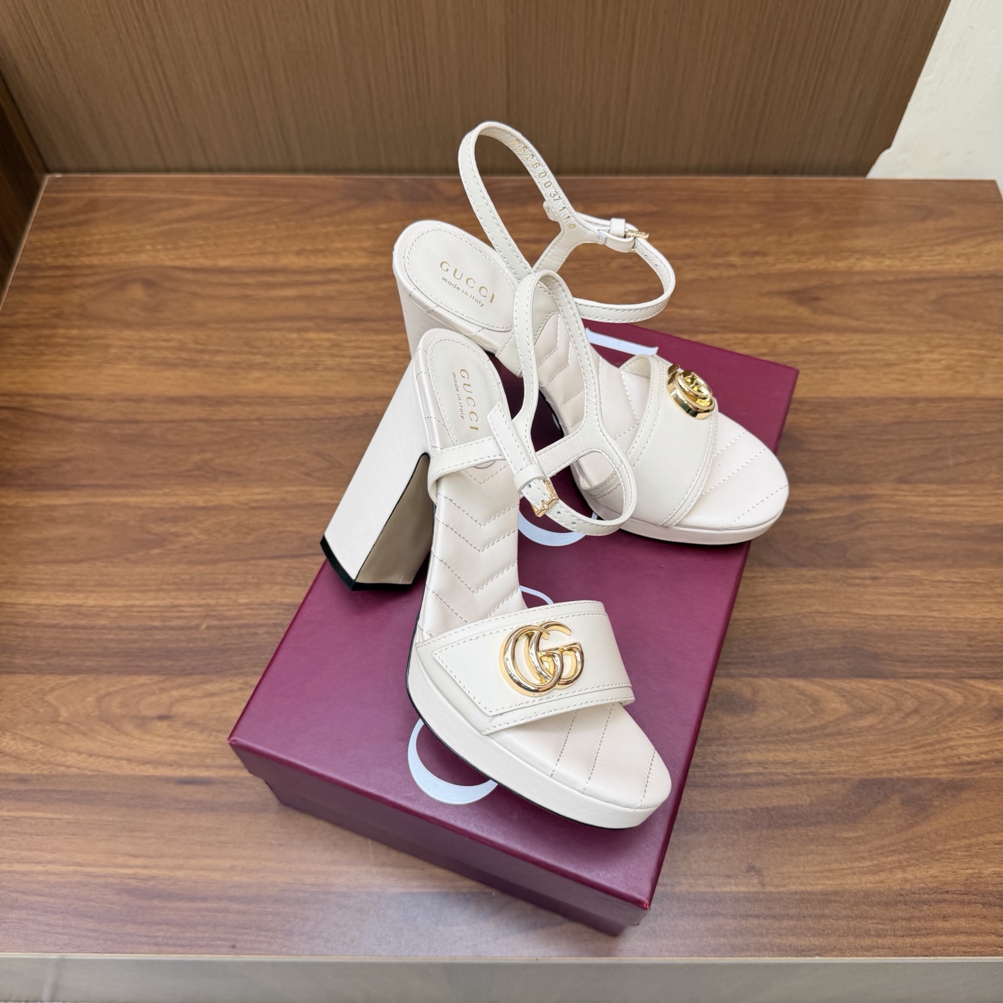 Gucci Sandals