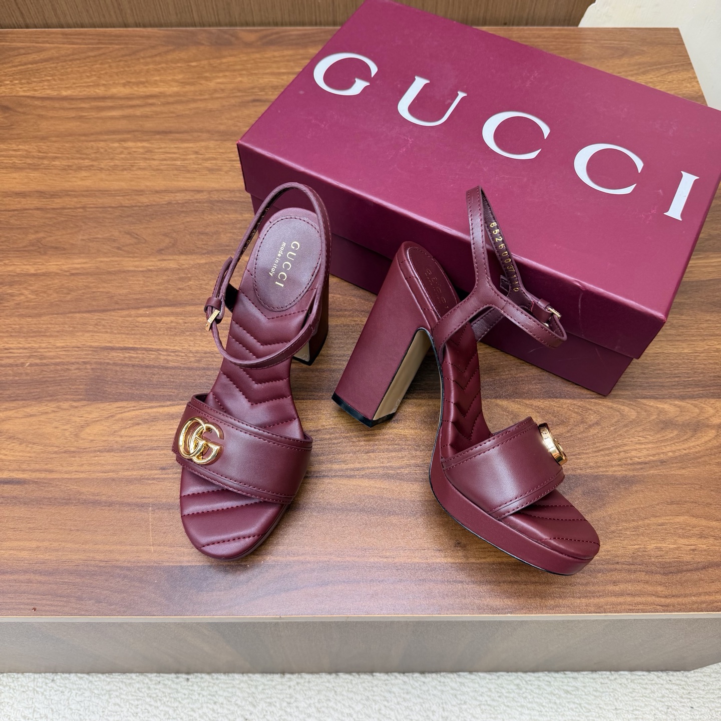 Gucci Sandals
