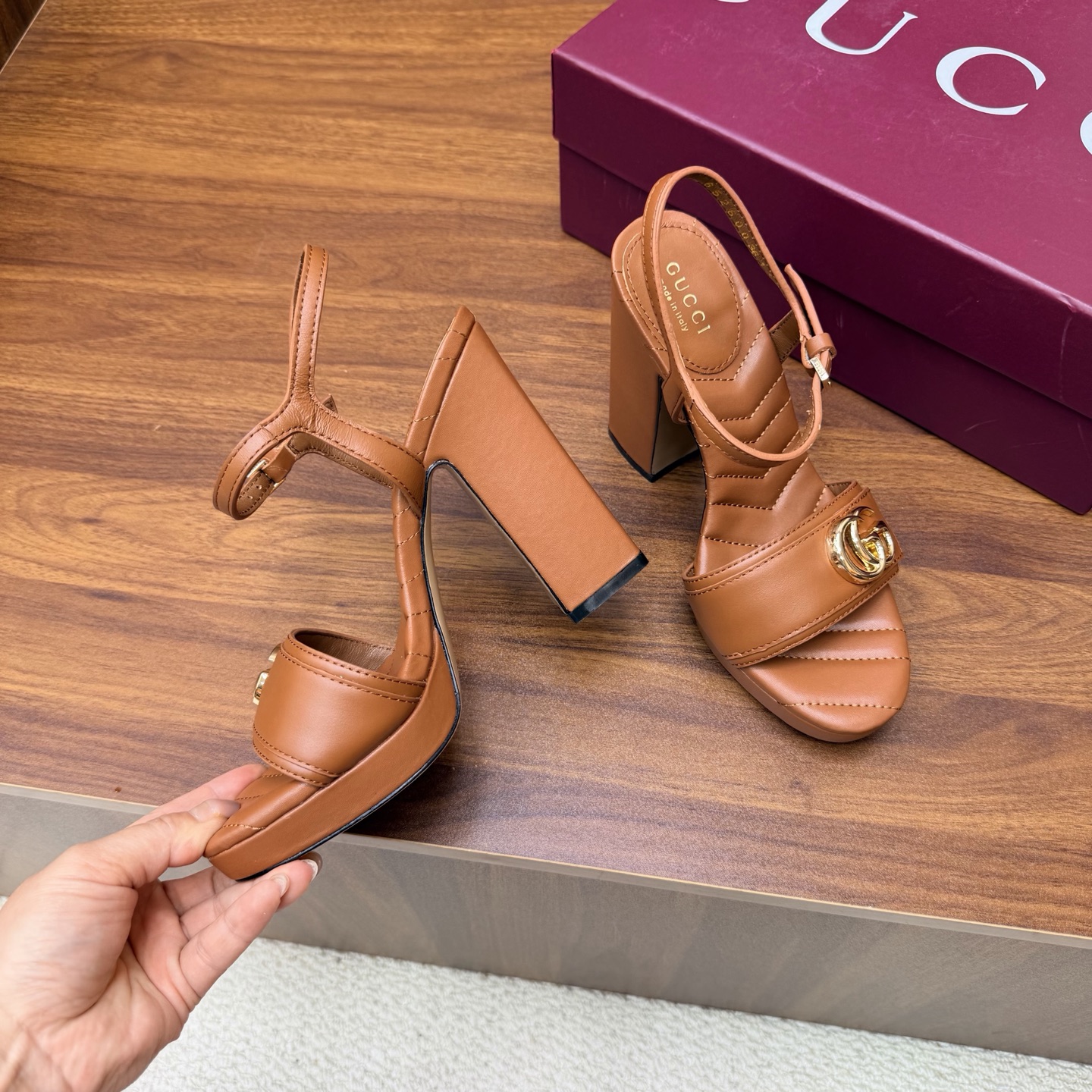 Gucci Sandals
