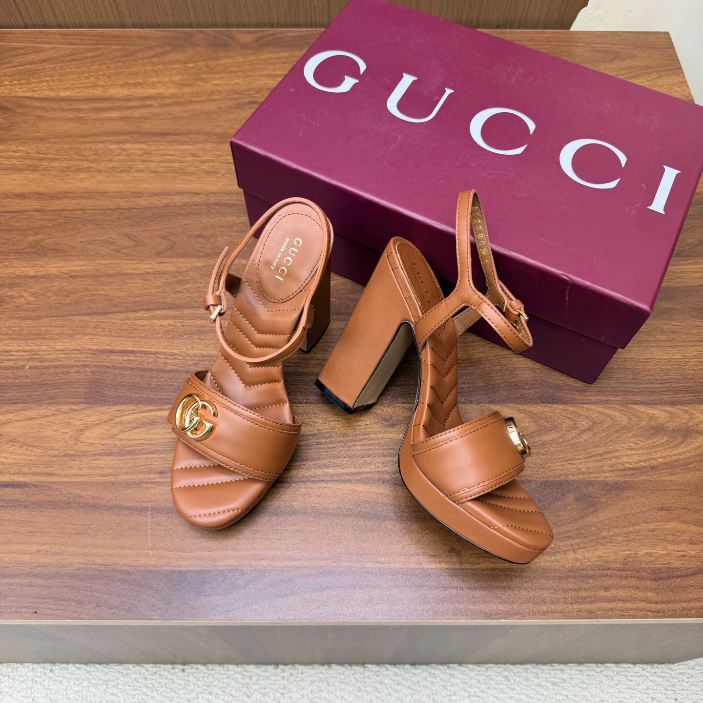 Gucci Sandals