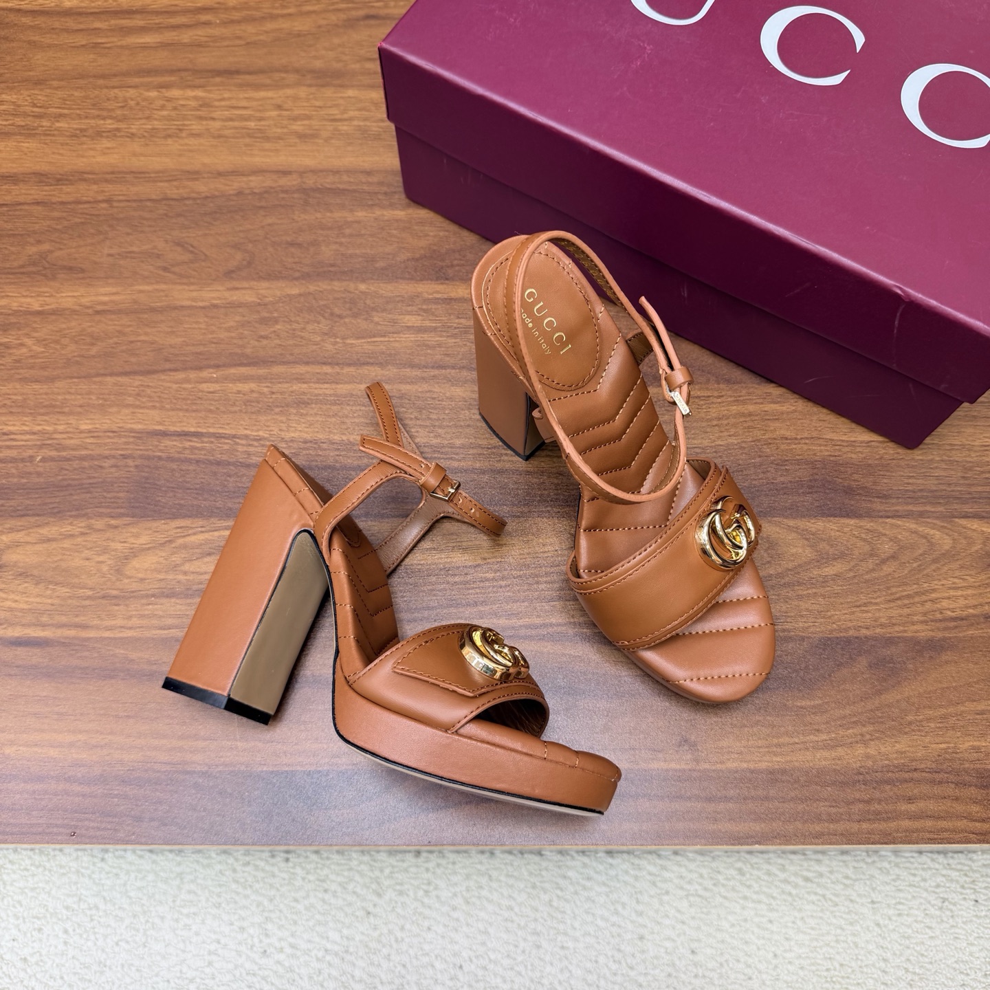 Gucci Sandals