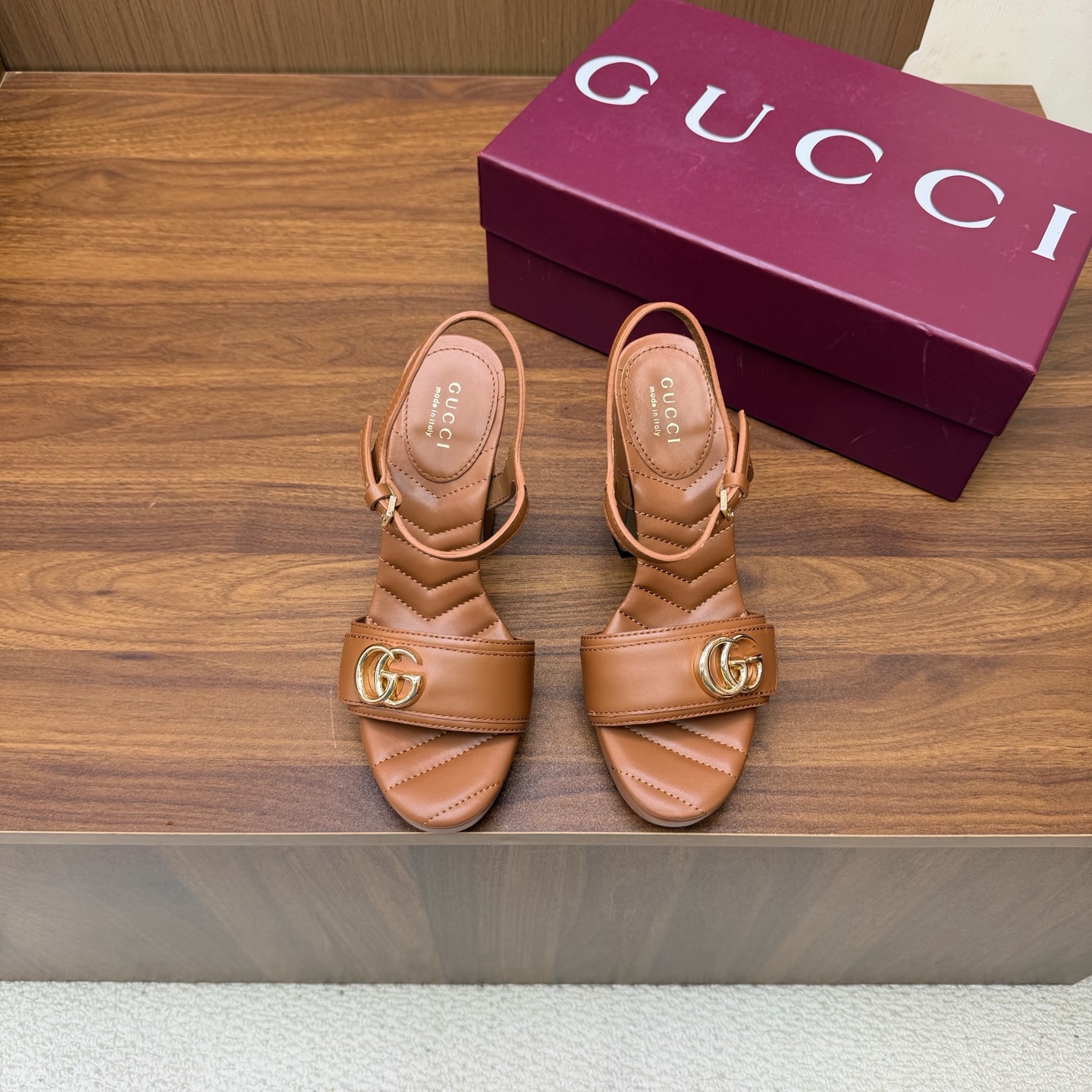 Gucci Sandals