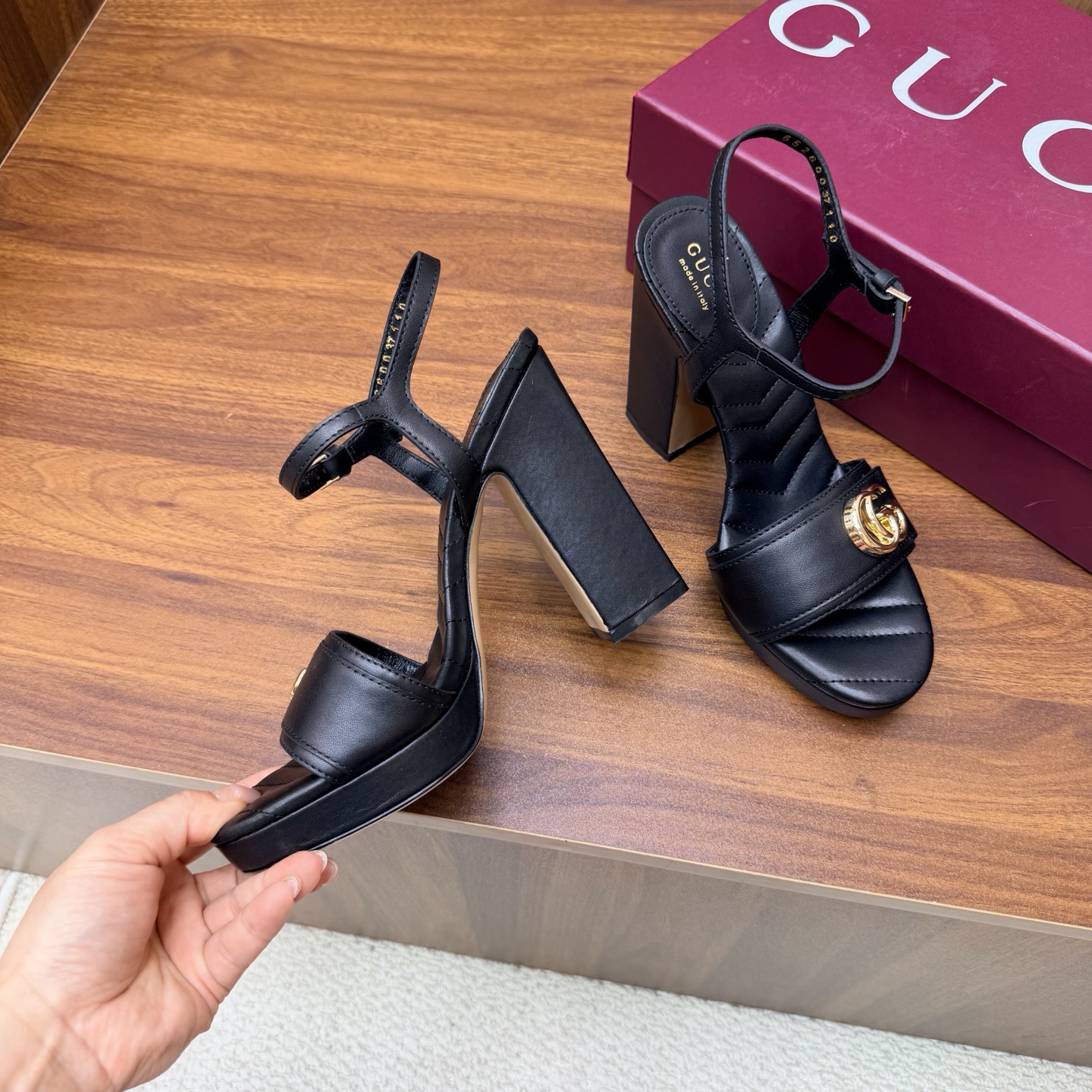 Gucci Sandals