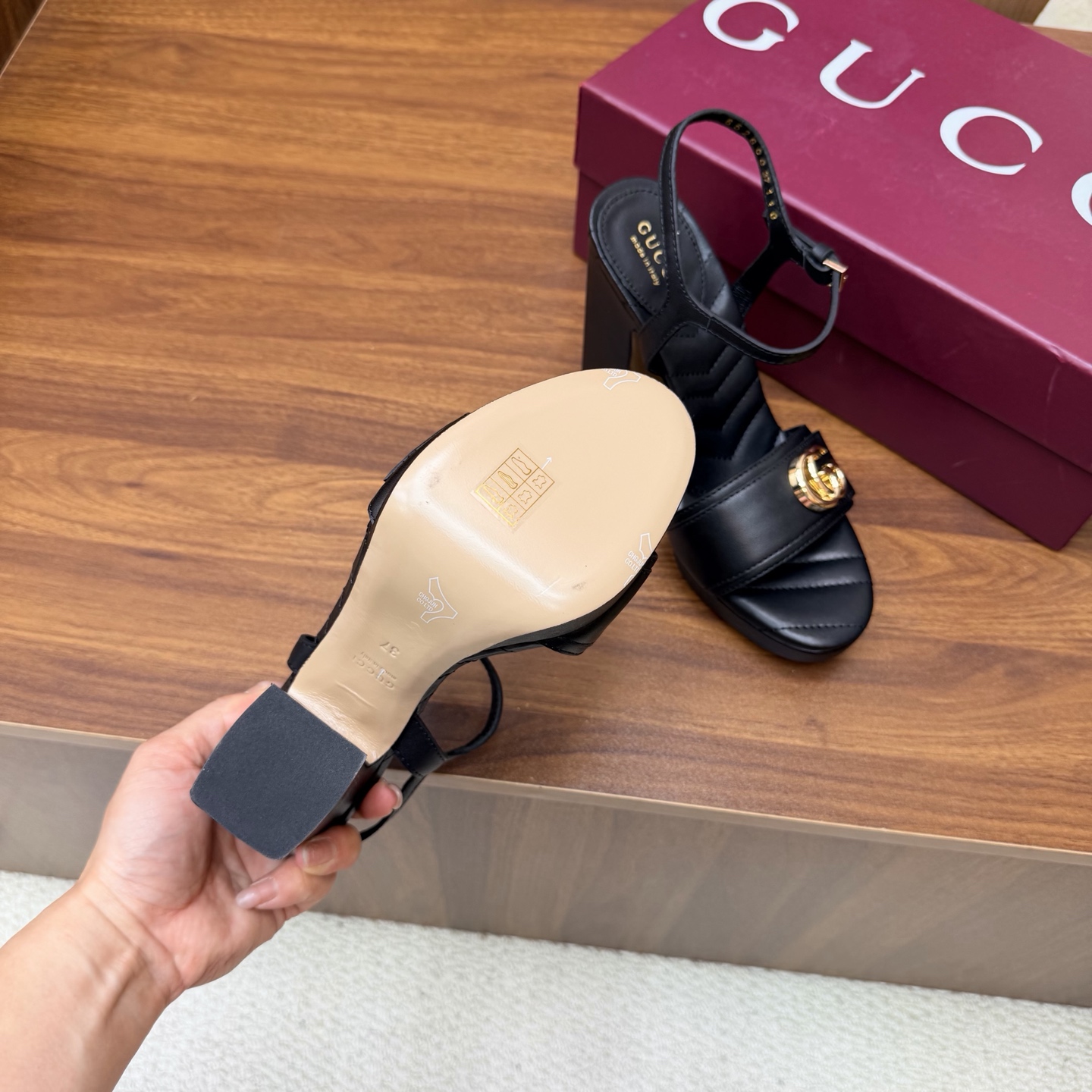 Gucci Sandals