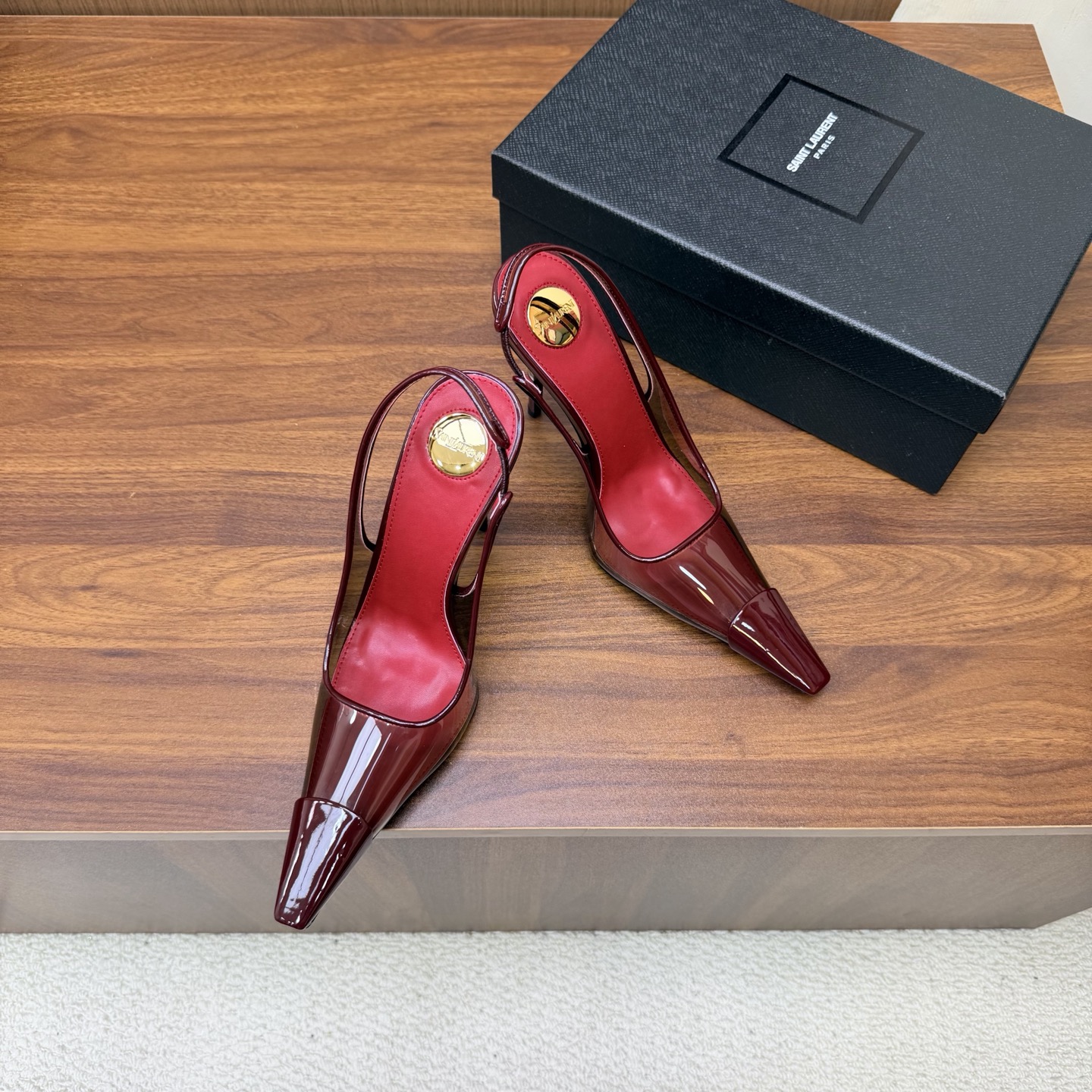 Designer Slides