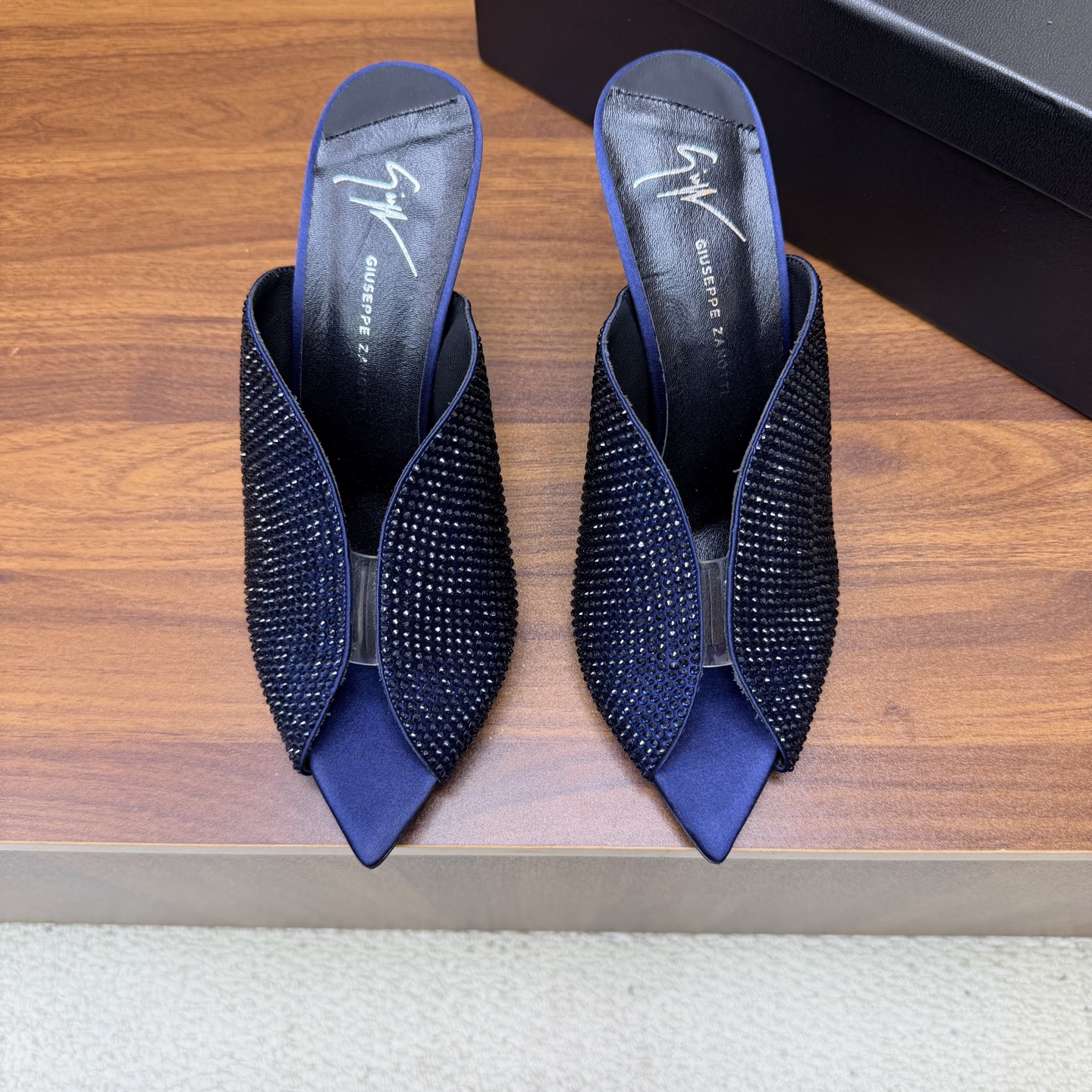 Designer Slides