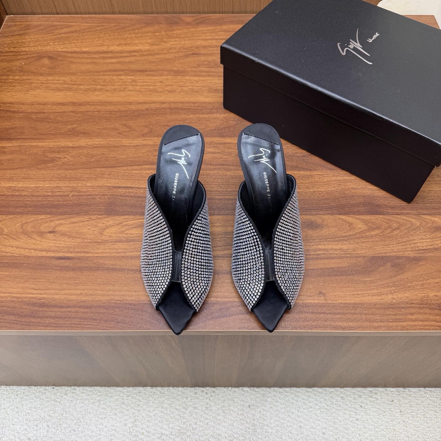 Designer Slides