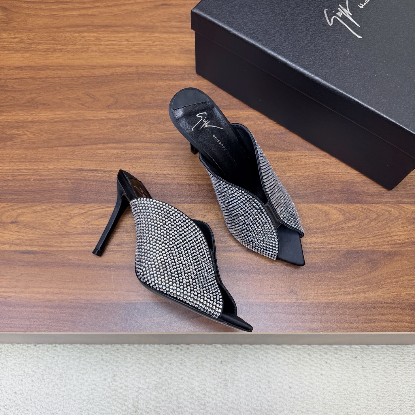 Designer Slides