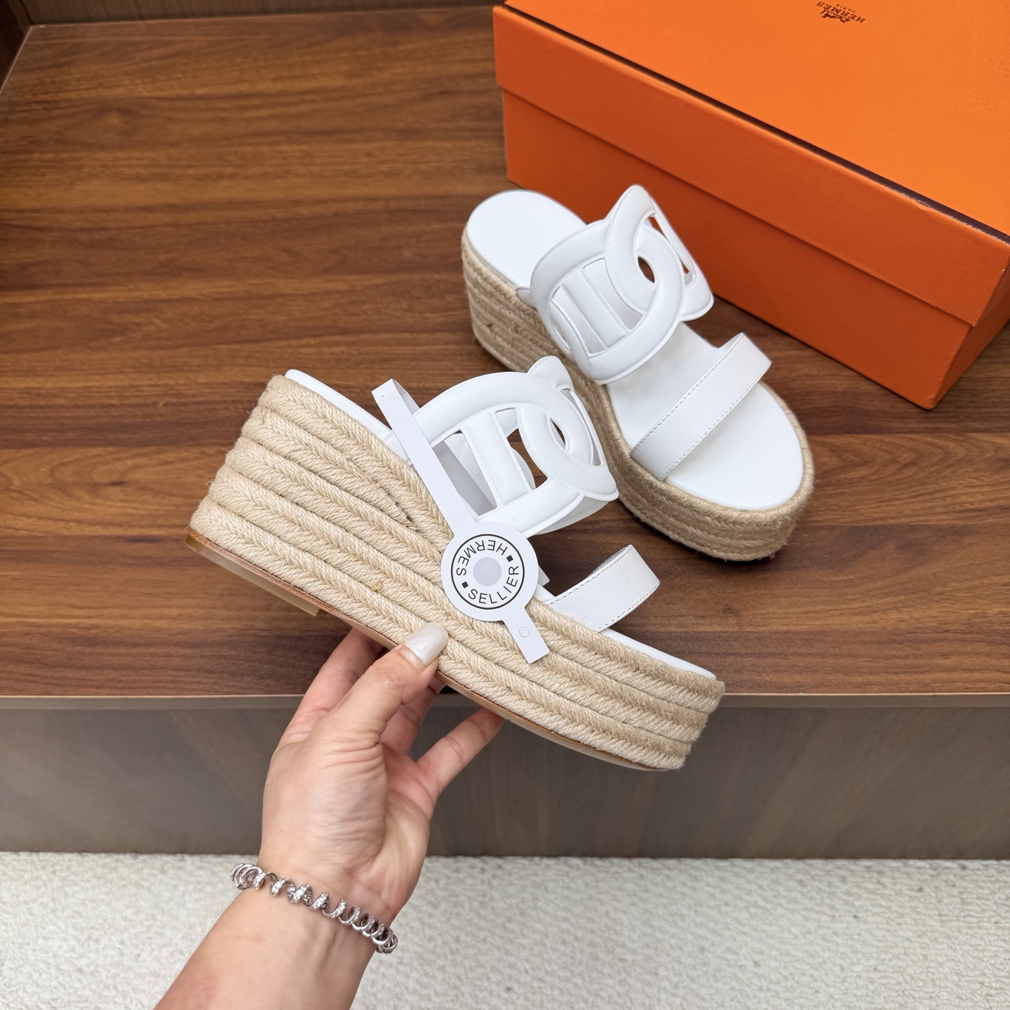 Hermes Slides