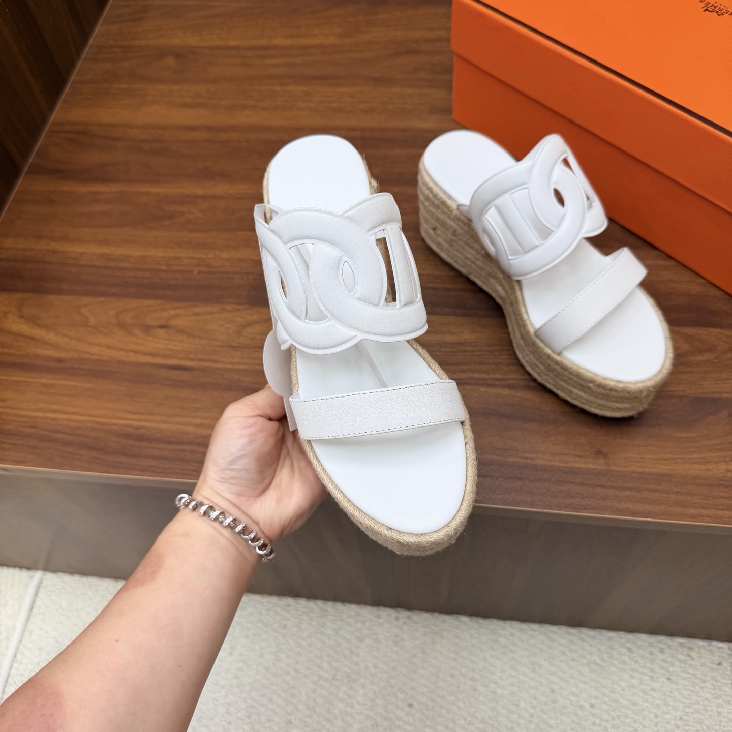 Hermes Slides