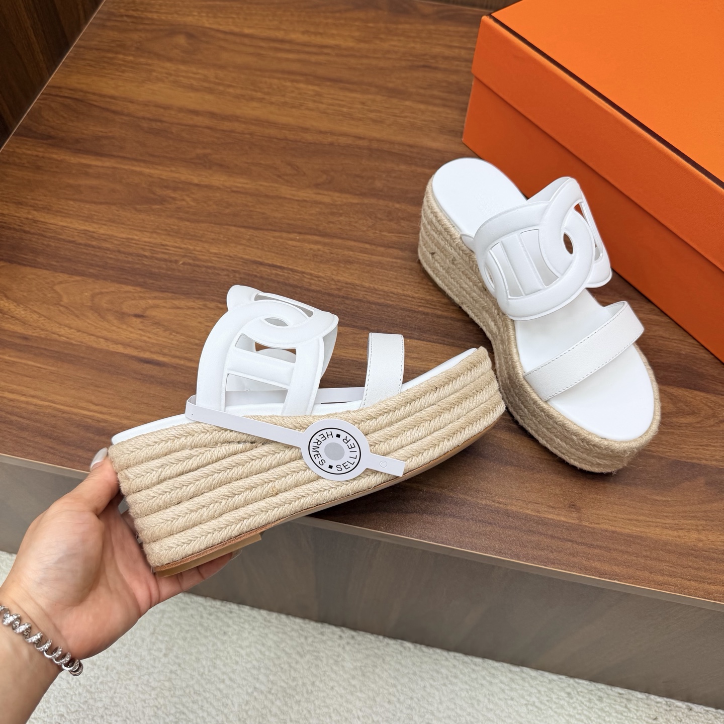 Hermes Slides