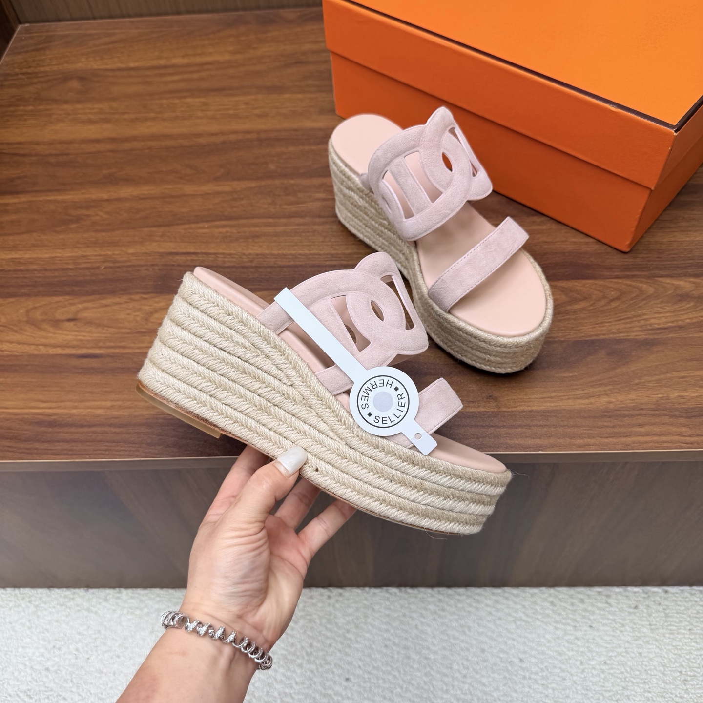 Hermes Slides