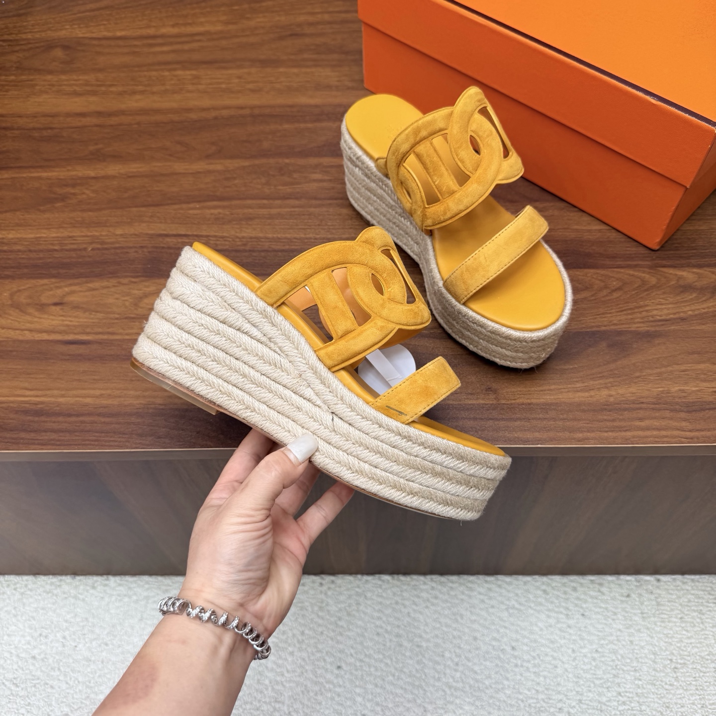 Hermes Slides