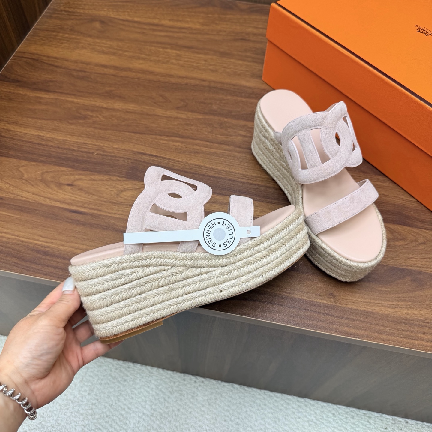 Hermes Slides
