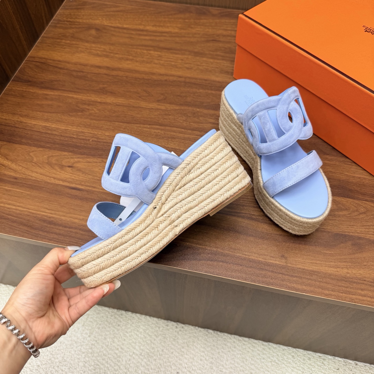 Hermes Slides