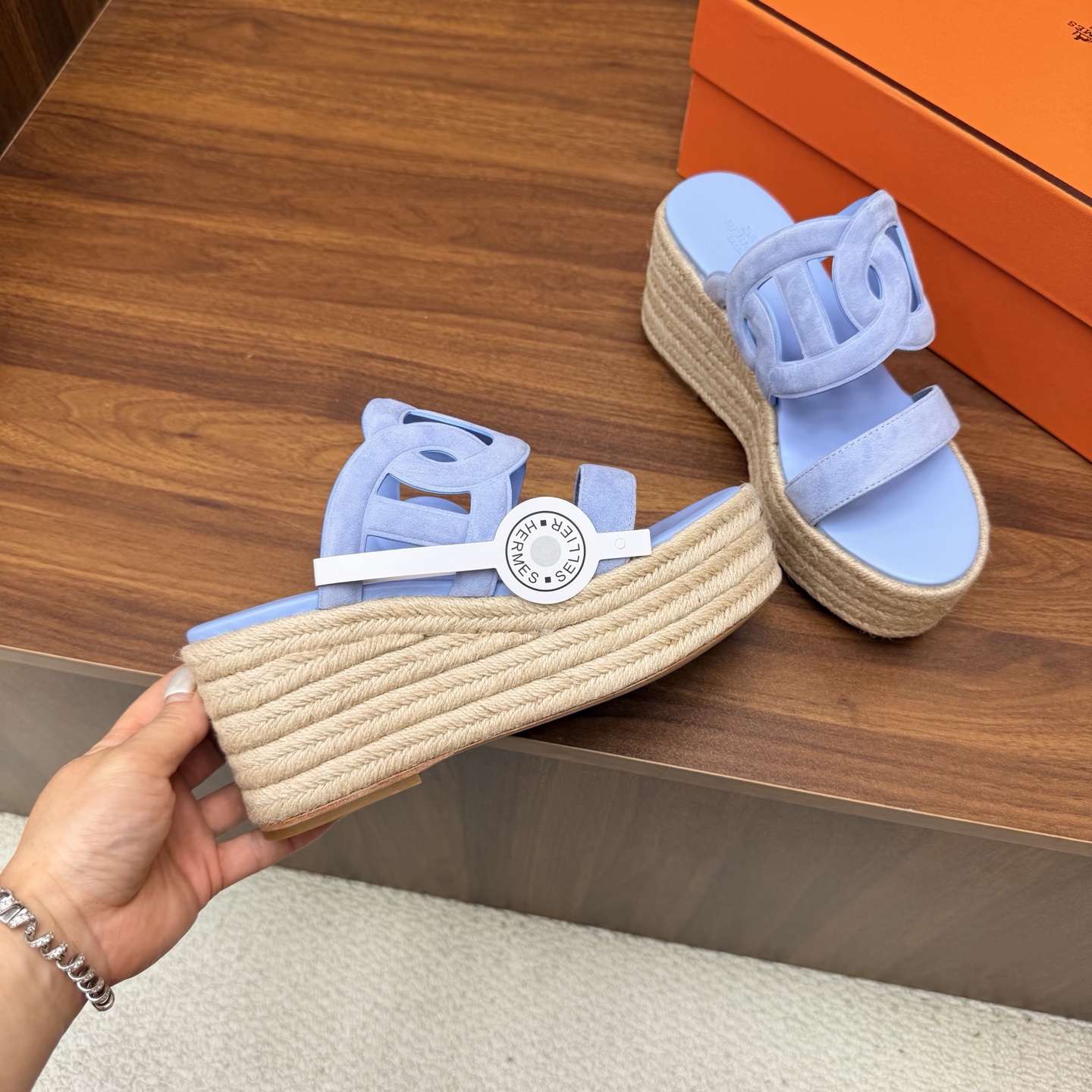 Hermes Slides