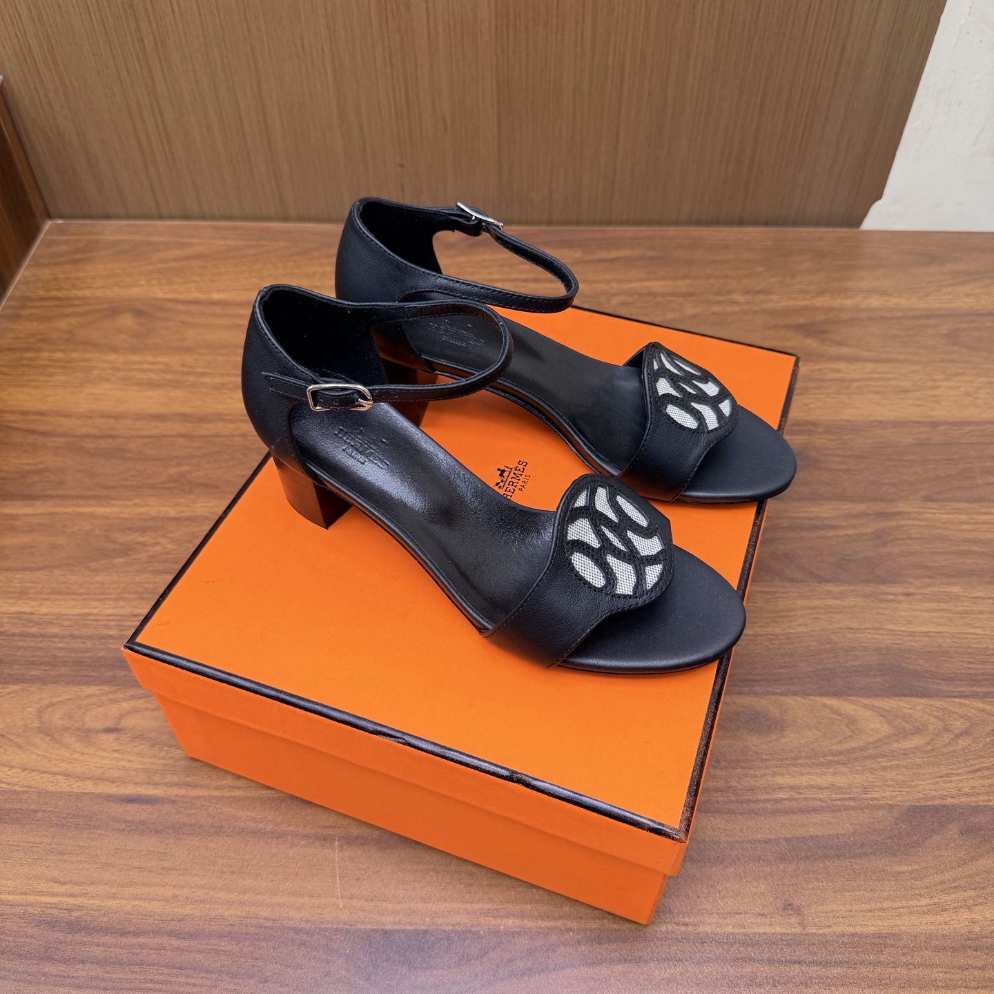 Hermes Sandals