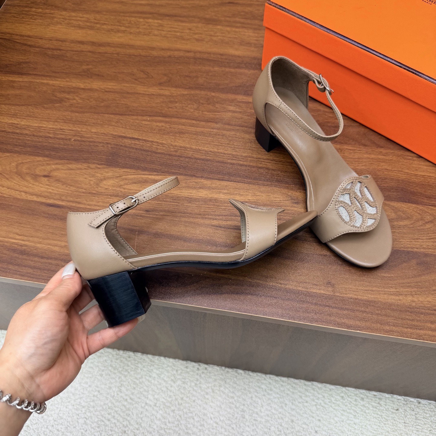 Hermes Sandals