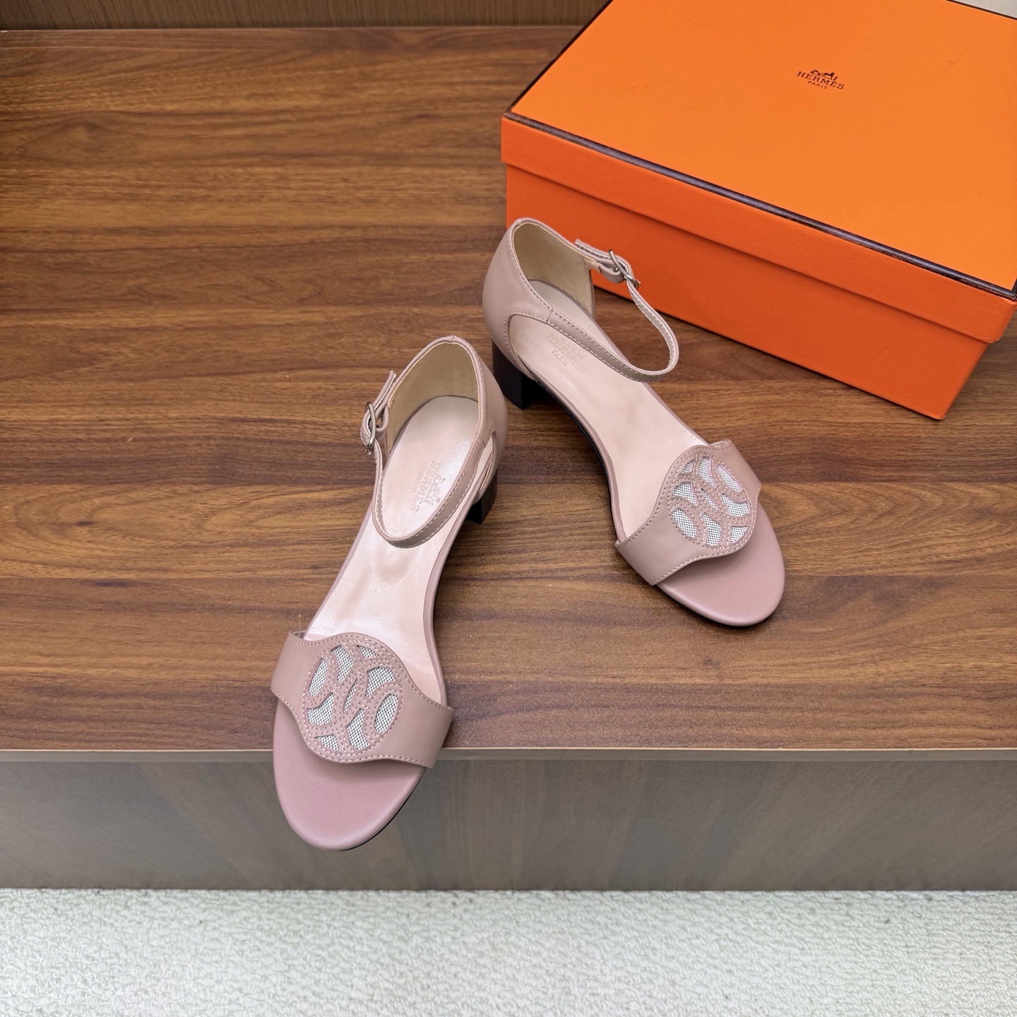 Hermes Sandals