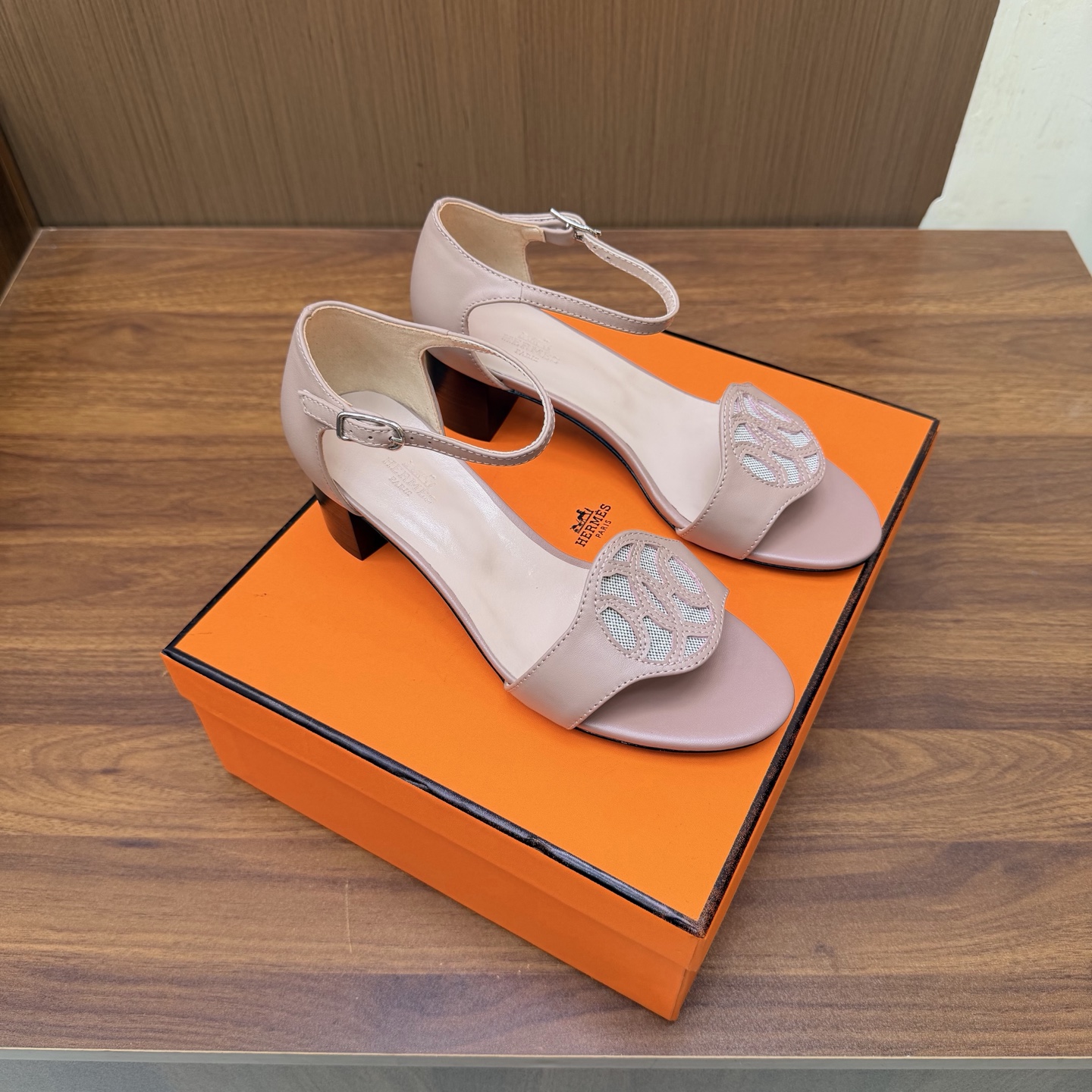Hermes Sandals