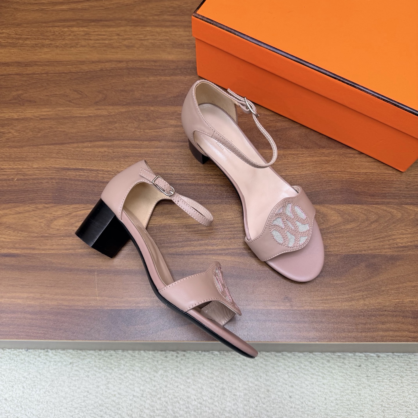 Hermes Sandals