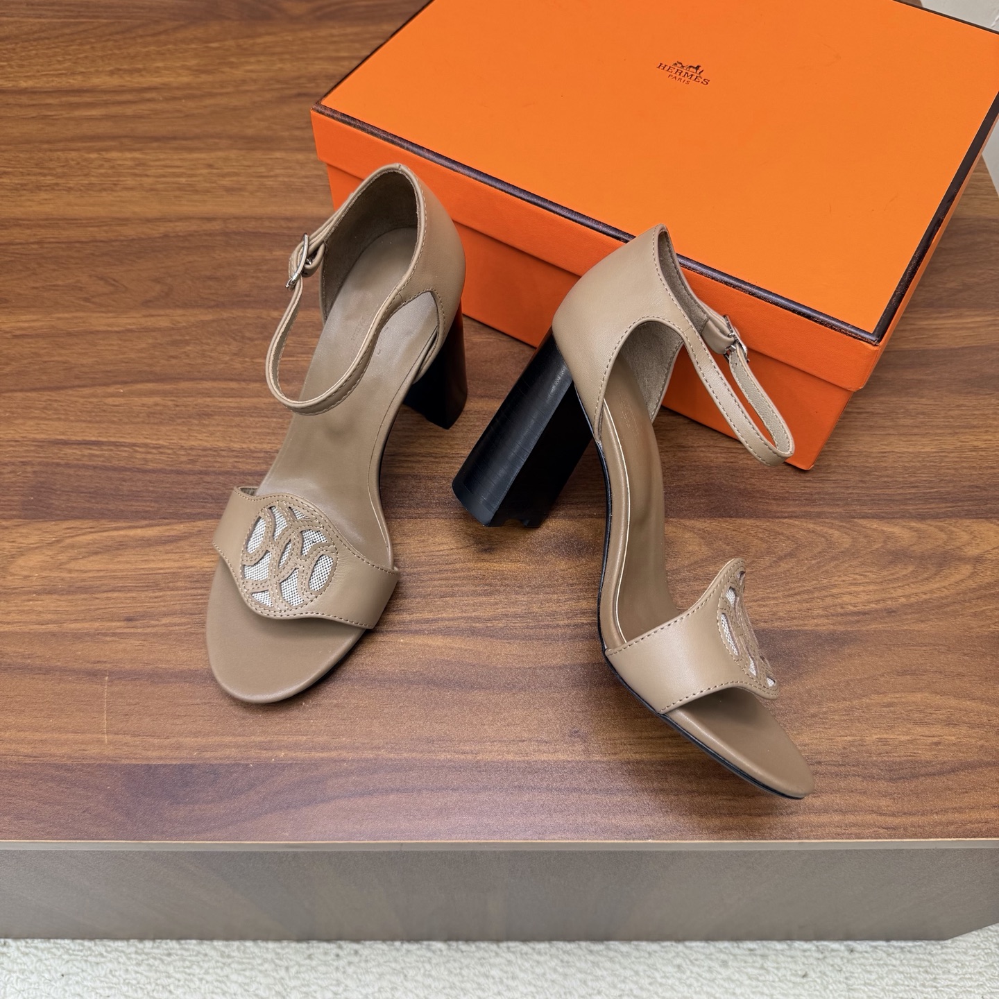 Hermes Sandals