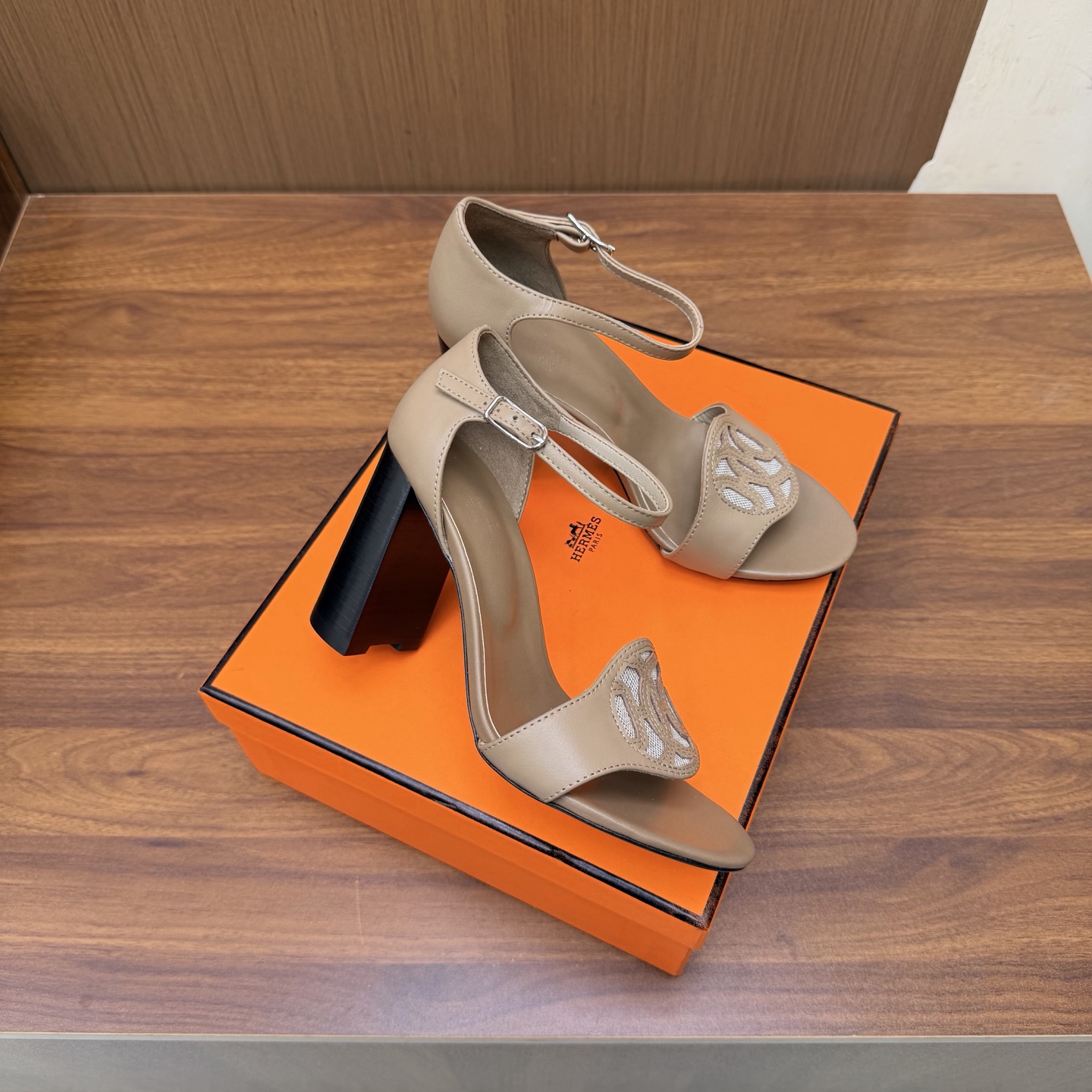 Hermes Sandals
