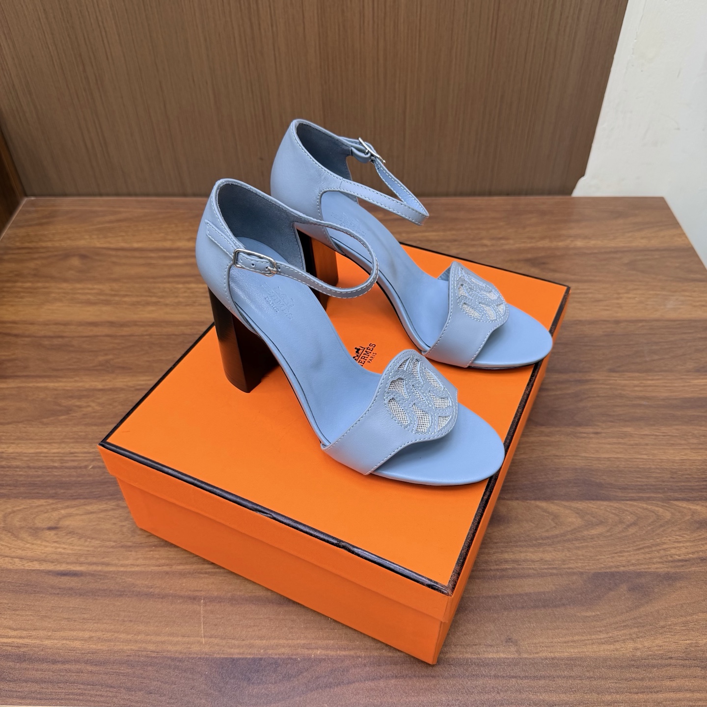 Hermes Sandals